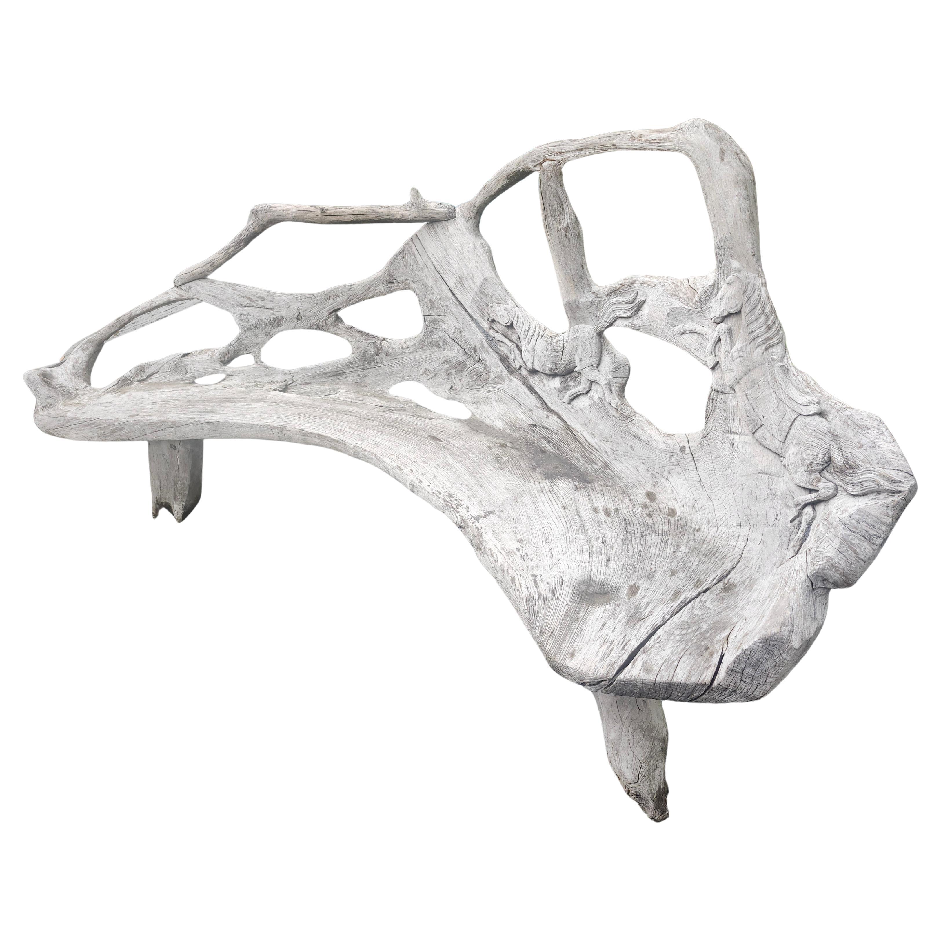 Panchina da giardino scultorea in teak con cavalli in corsa scolpiti in vendita 1