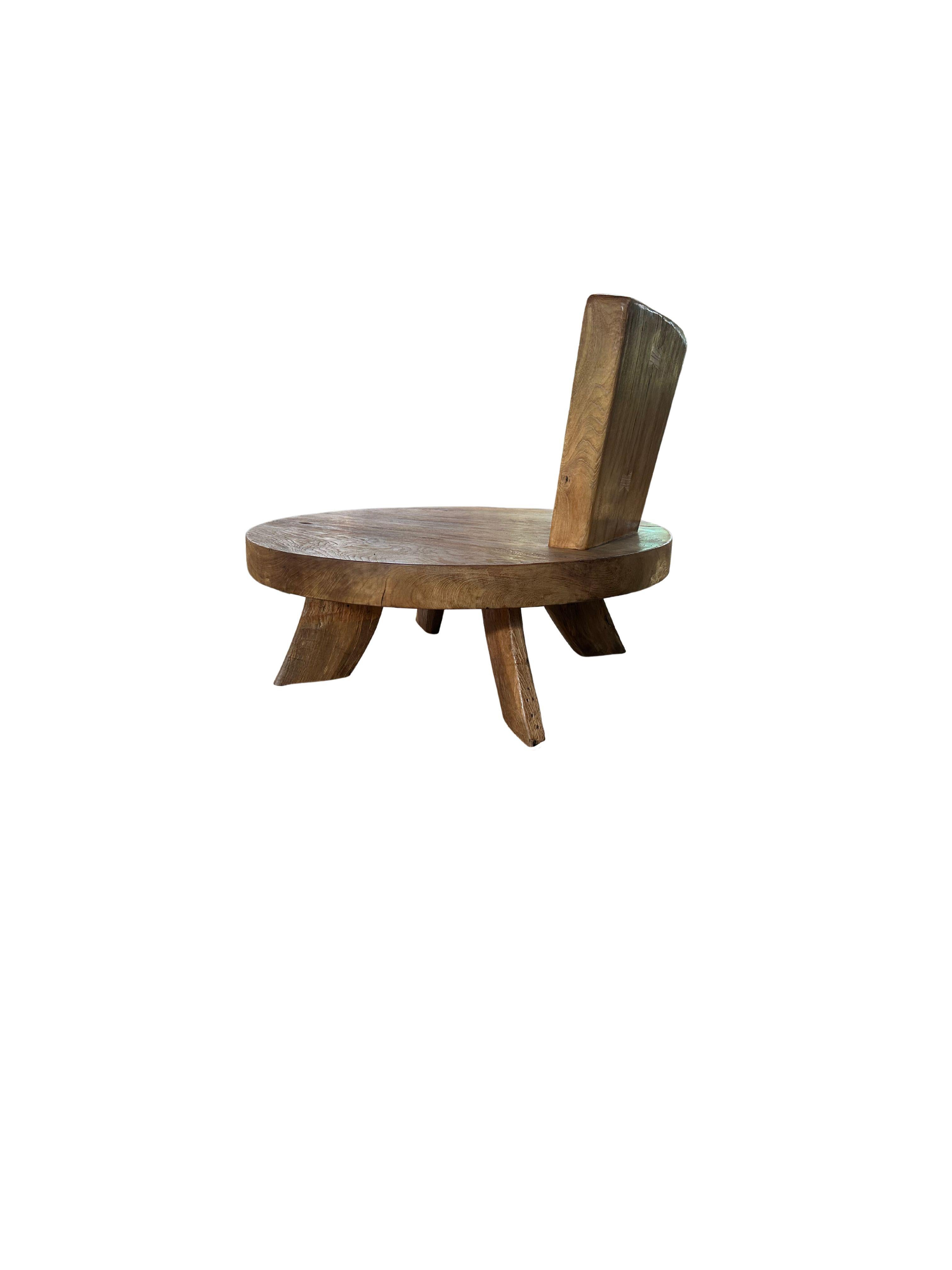 Sculptural Teak Wood Chair with Stunning Wood Textures In New Condition For Sale In Jimbaran, Bali