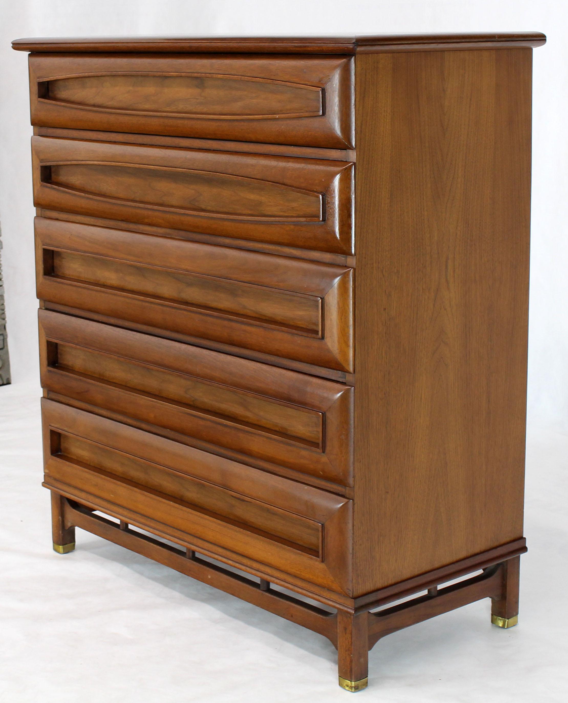 Mid-Century Modern Sculptural Thick Carved Solid Walnut Panels Design 5-Drawer High Chest Dresser For Sale