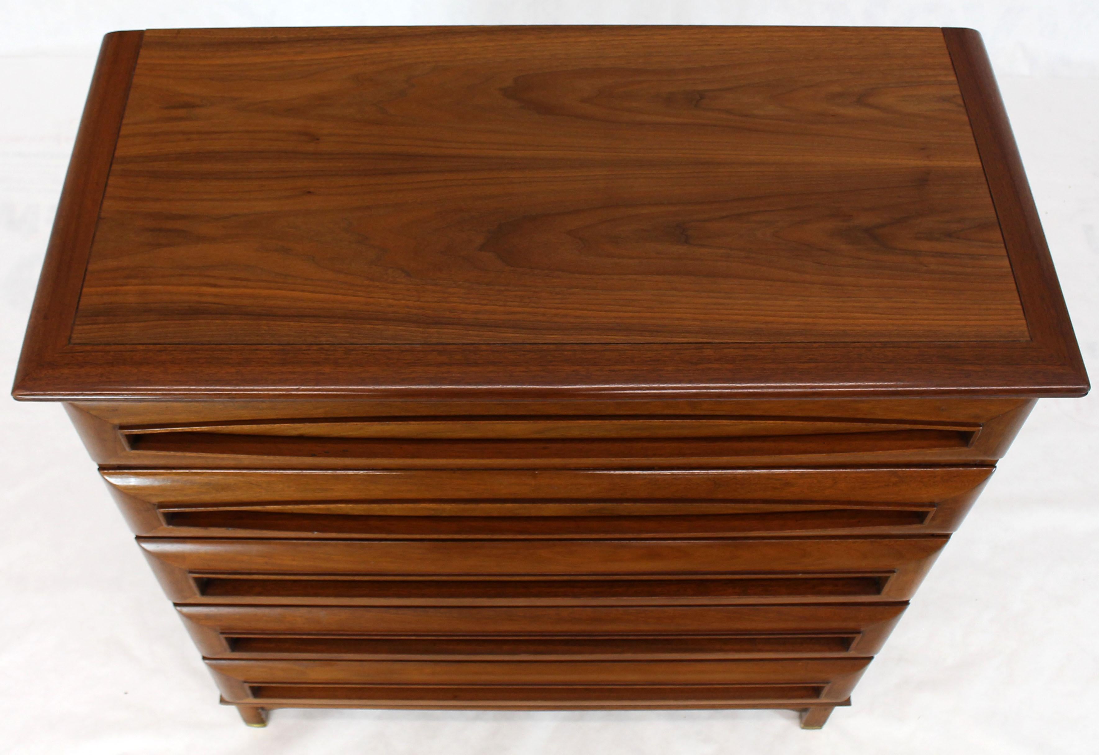 20th Century Sculptural Thick Carved Solid Walnut Panels Design 5-Drawer High Chest Dresser For Sale