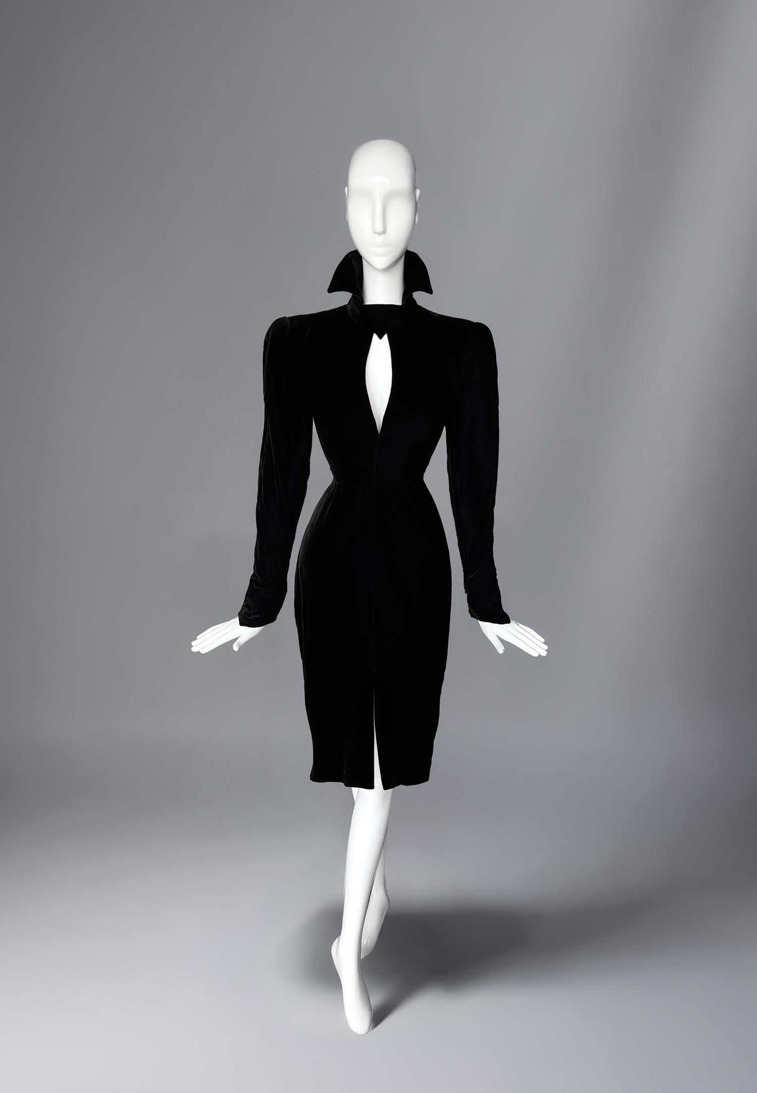 Magnifique robe de soirée Icone de Thierry Mugler, extrêmement rare,
FW 1986 Collectional 