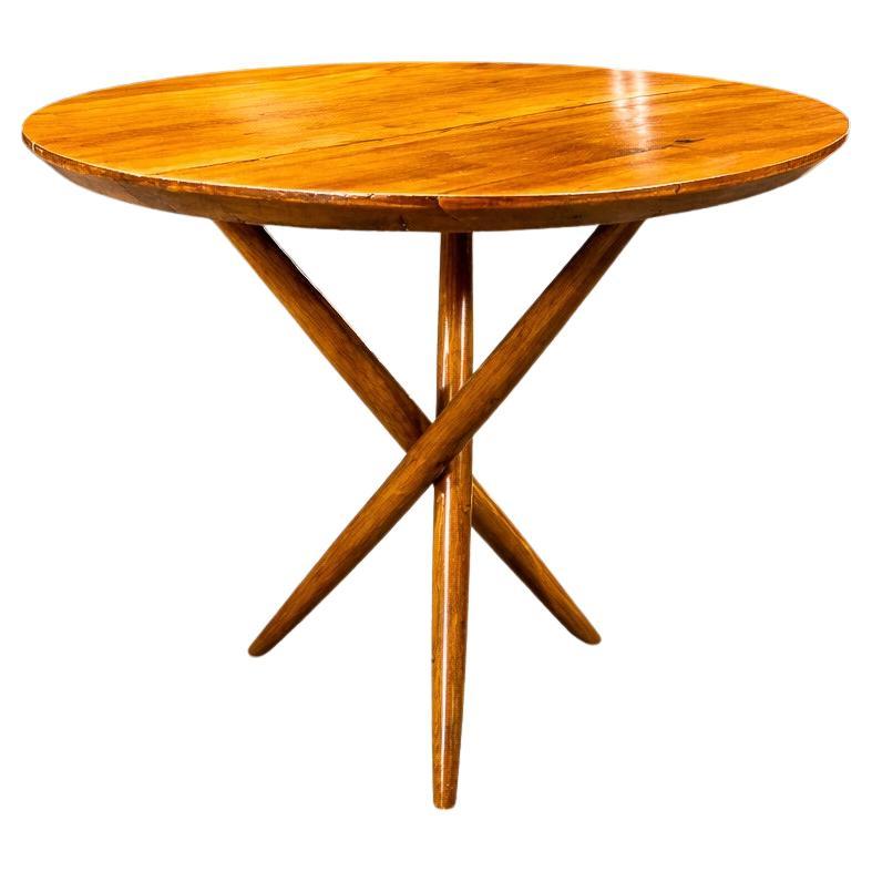 Sculptural Three-Legged Side Table in Ivory Wood, Brazilian Modern, 1950s For Sale