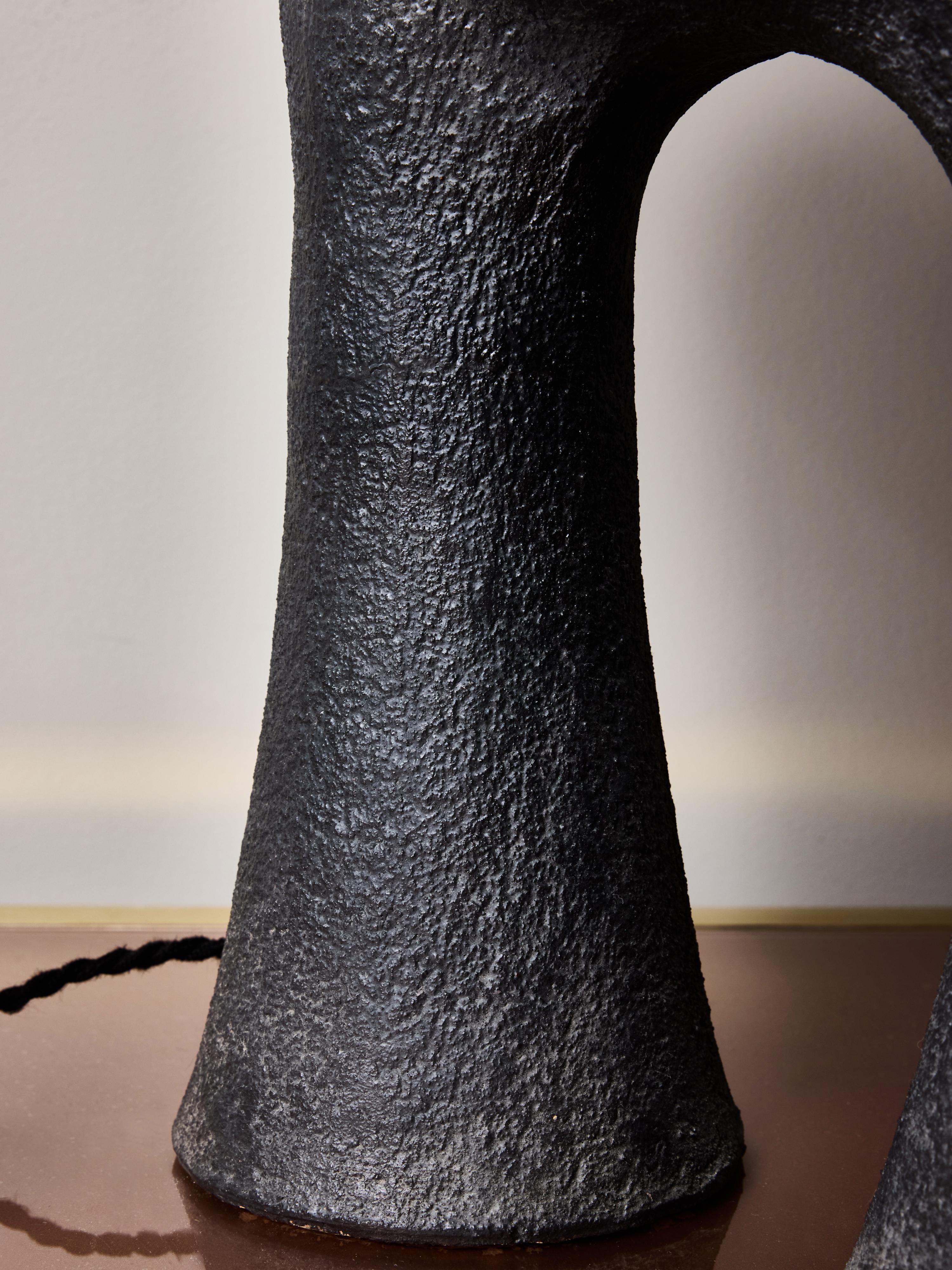 Lampes de table sculpturales en céramique Toro de Dominique Pouchain en vente 3