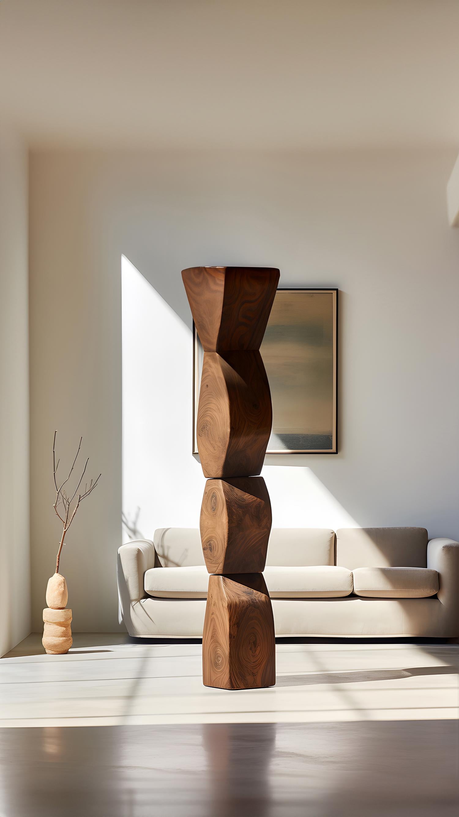 Biomorphic Serenity: Carved Oak Totem Still Stand No42 by NONO In New Condition For Sale In Estado de Mexico CP, Estado de Mexico