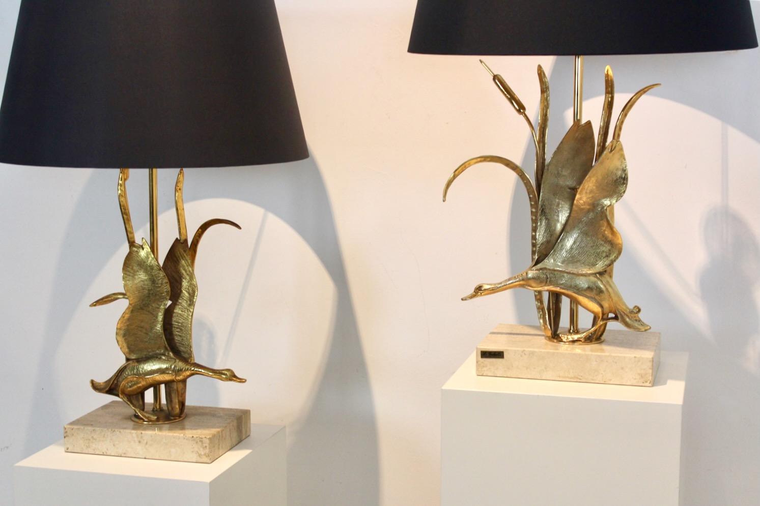 Sculptural Travertine and Gilt Metal Wild Duck Table Lamps by Lanciotto Galeotti For Sale 1