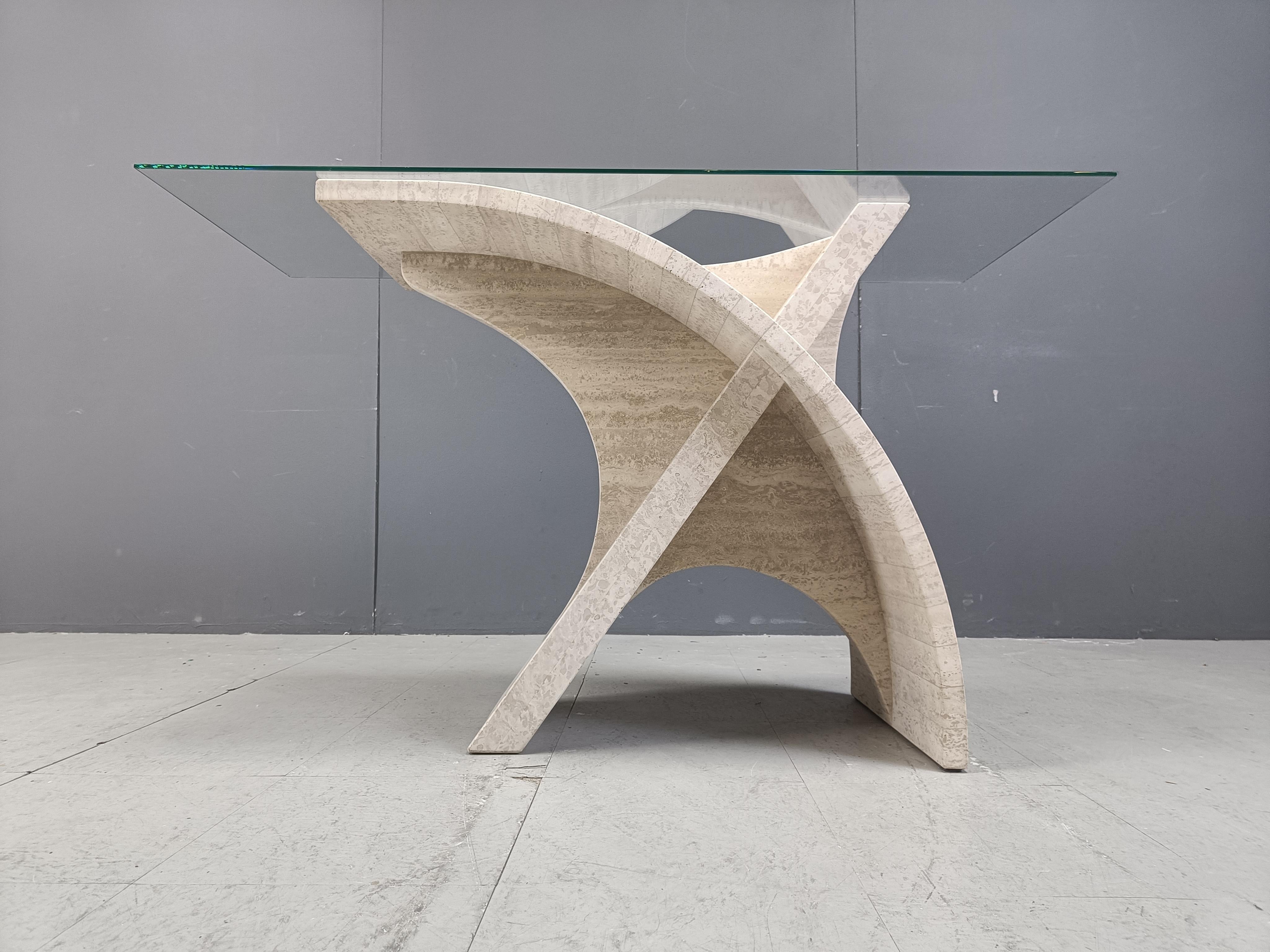 Table console sculpturale en travertin, 1970 Bon état - En vente à Leuven, Vlaams Gewest
