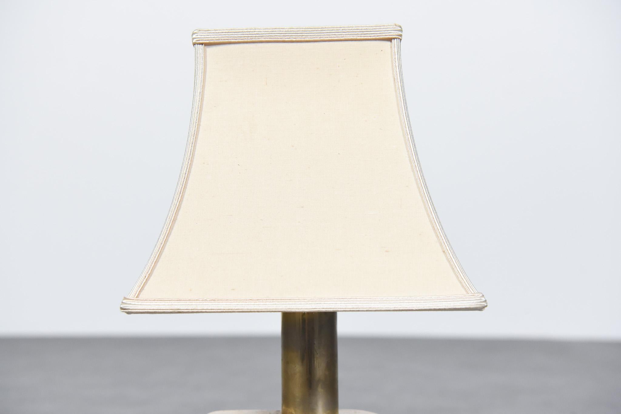 20th Century Sculptural Travertine Elephant Table Lamp by Fratelli Mannelli  For Sale