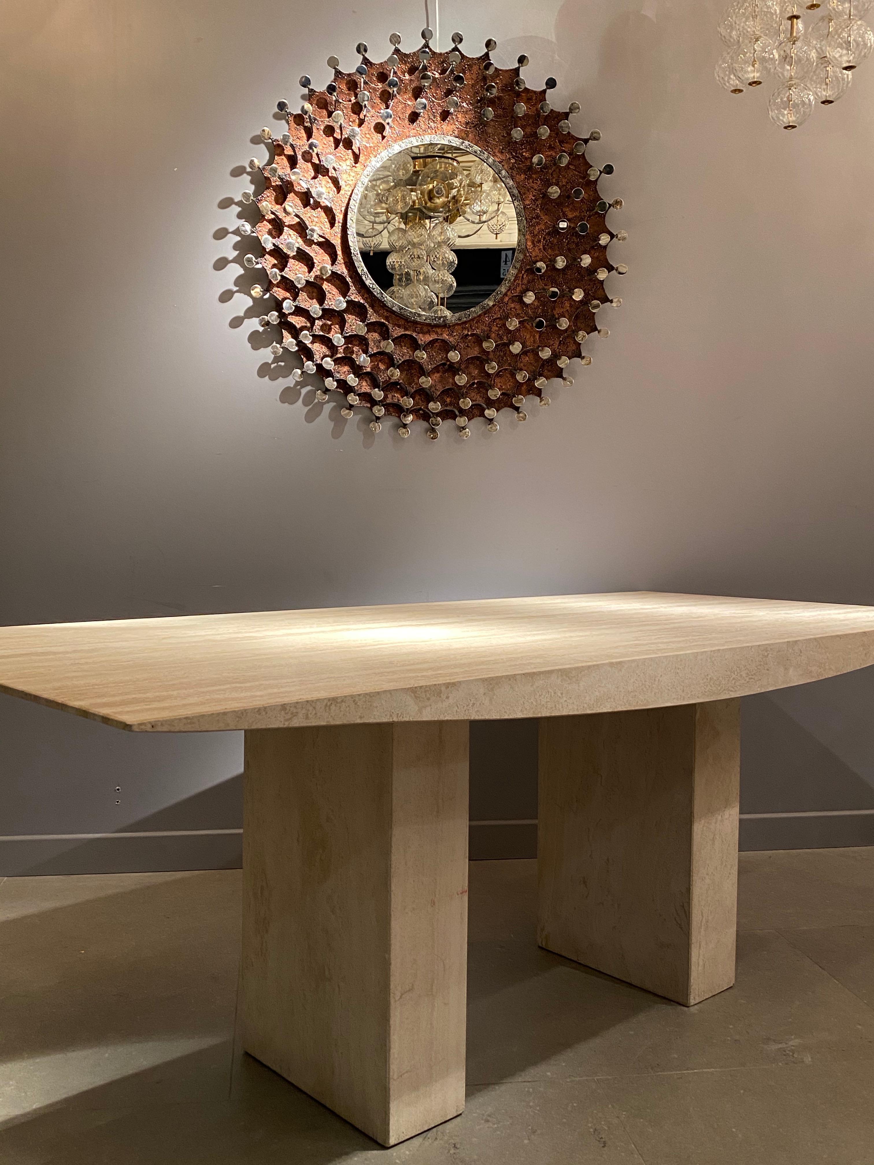 Sculptural Travertine Table In Good Condition For Sale In Saint-Ouen, FR