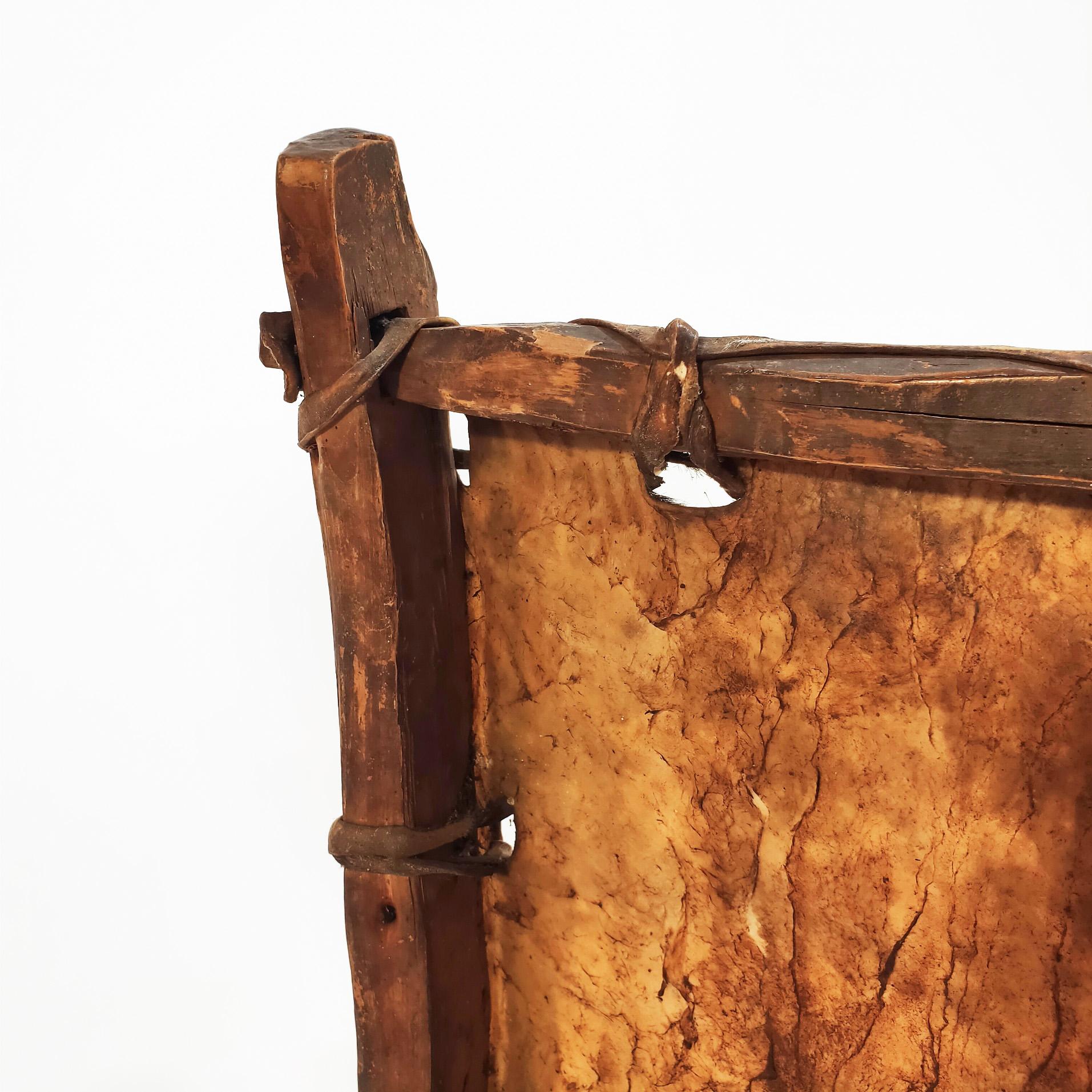 Sculptural tribal chair from Ethiopia in the early 20th century, circa 1900 For Sale 4