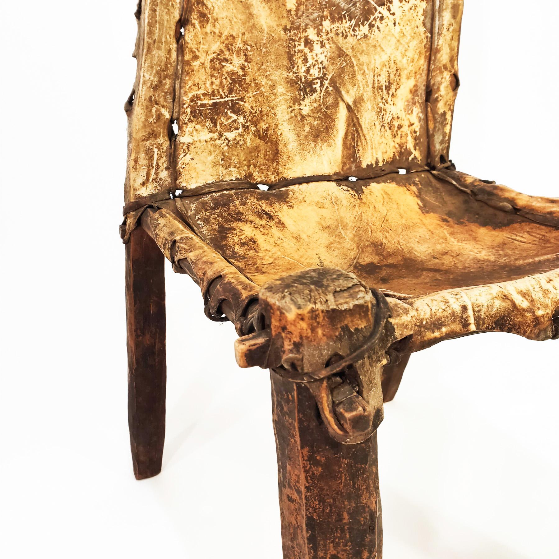 Animal Skin Sculptural tribal chair from Ethiopia in the early 20th century, circa 1900 For Sale