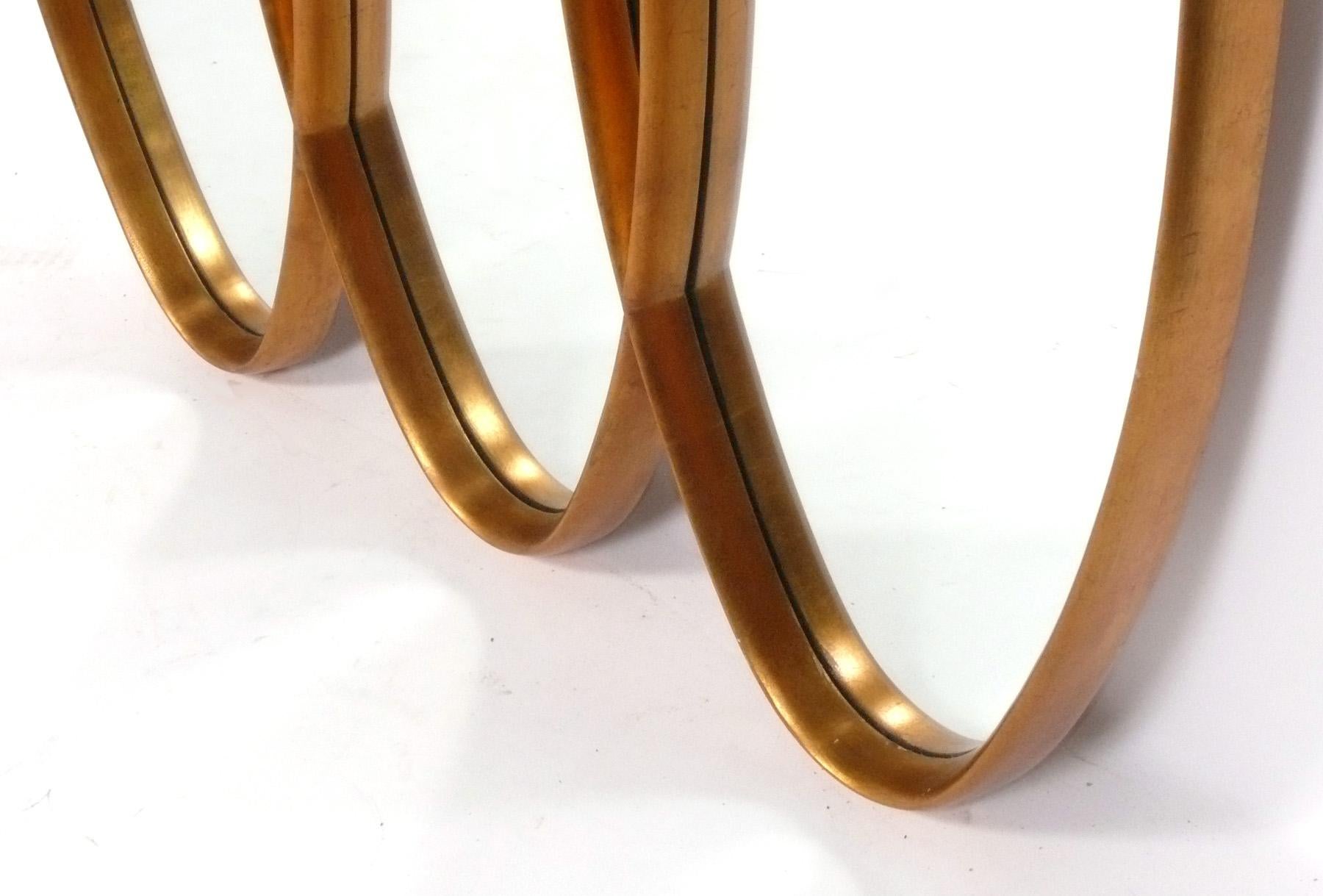 Américain Sculptural Triple Oval Gilt Mirror 49 
