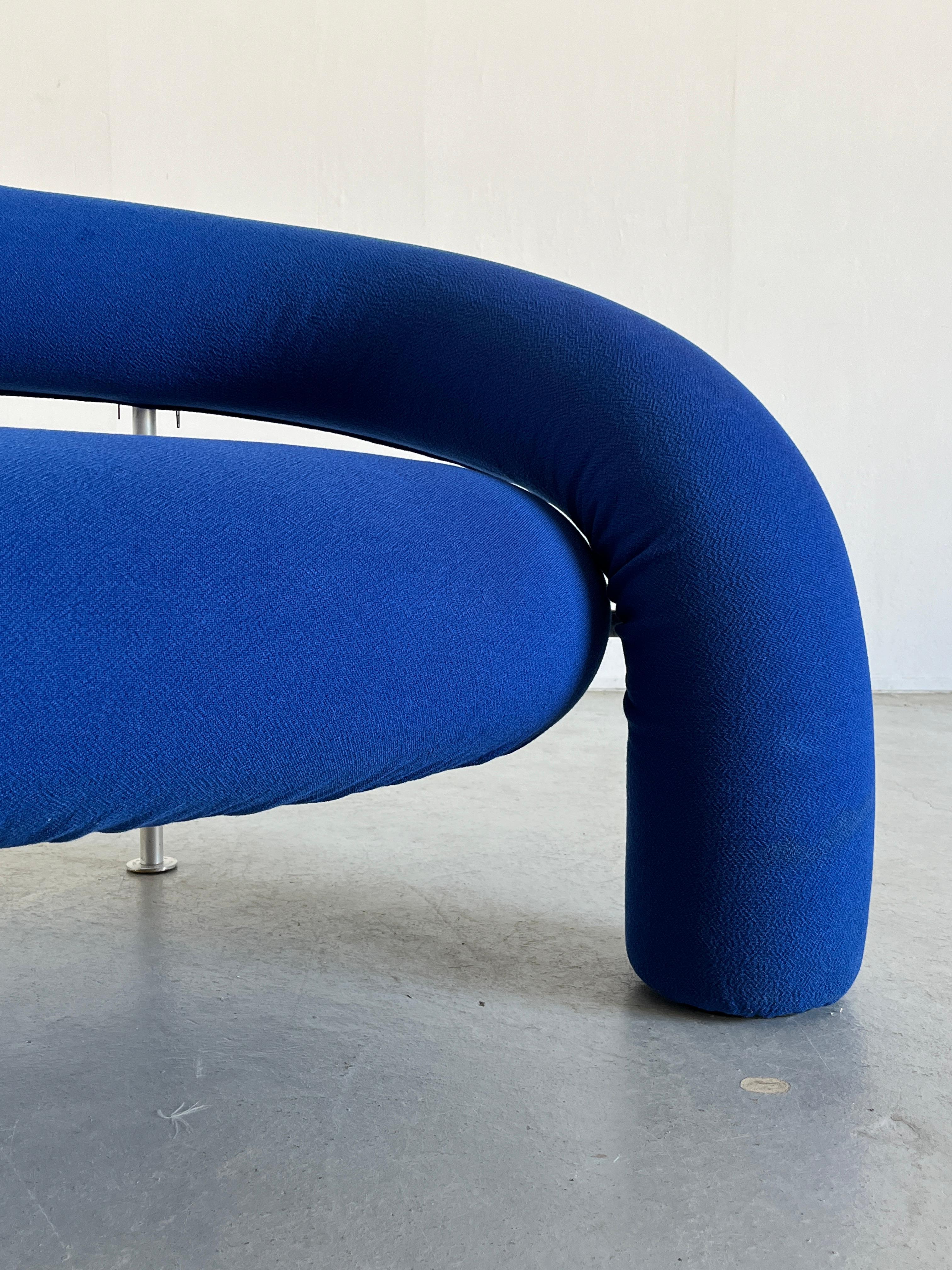 Sculptural Tube Sofa by Anna & Carlo Bartoli for Rossi di Albizzate, Italy, 90s For Sale 2