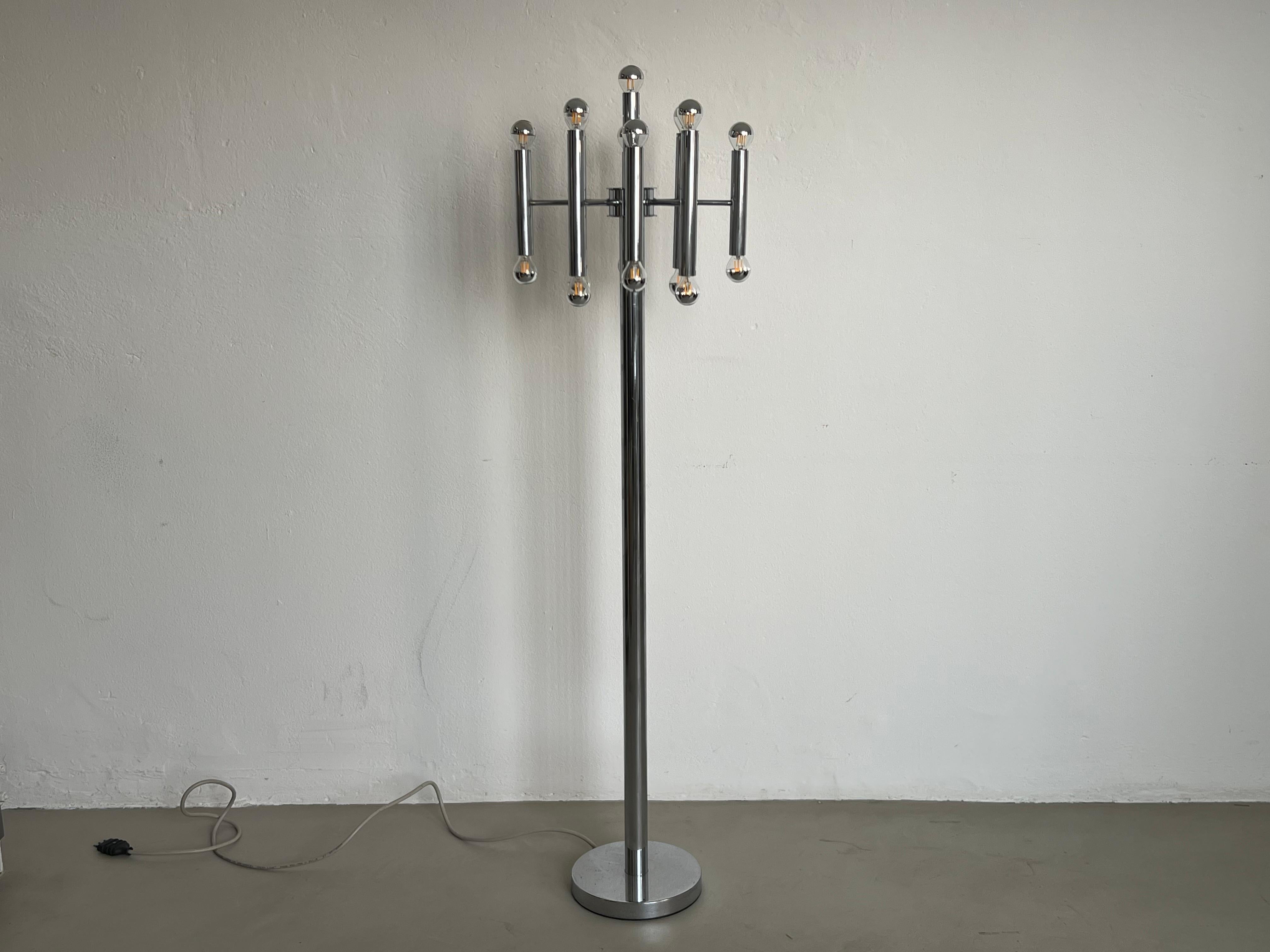 Anodized Sculptural tubular floor lamp in chrome metal, Space Age, Reggiani style For Sale