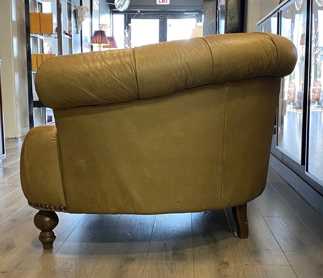 Mid-20th Century Sculptural Tufted Chesterfield Leather Curved Nailhead Sofa Made in Italy