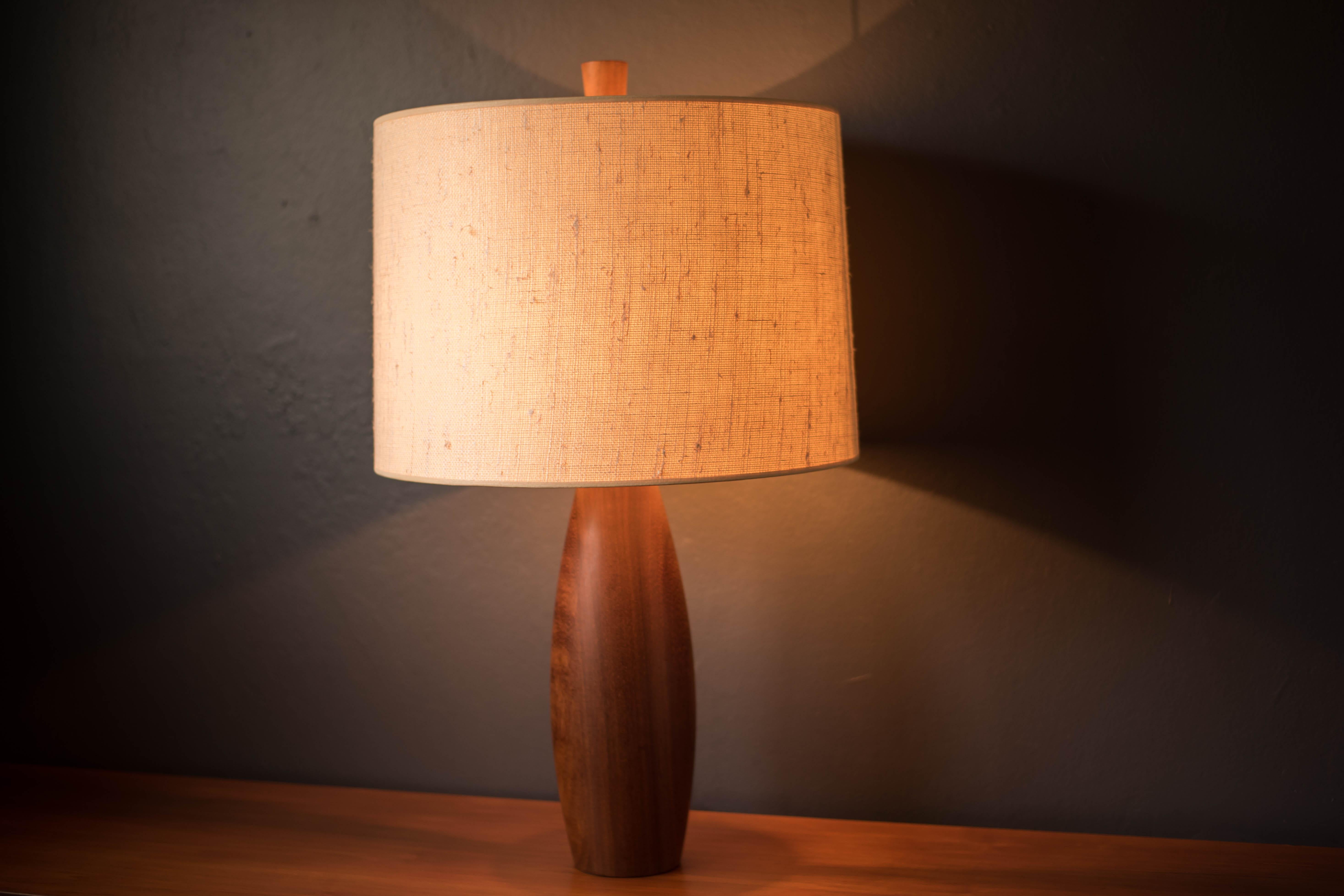 Sculptural Turned Solid Teak Mid Century Modern Accent Table Lamp In Good Condition In San Jose, CA
