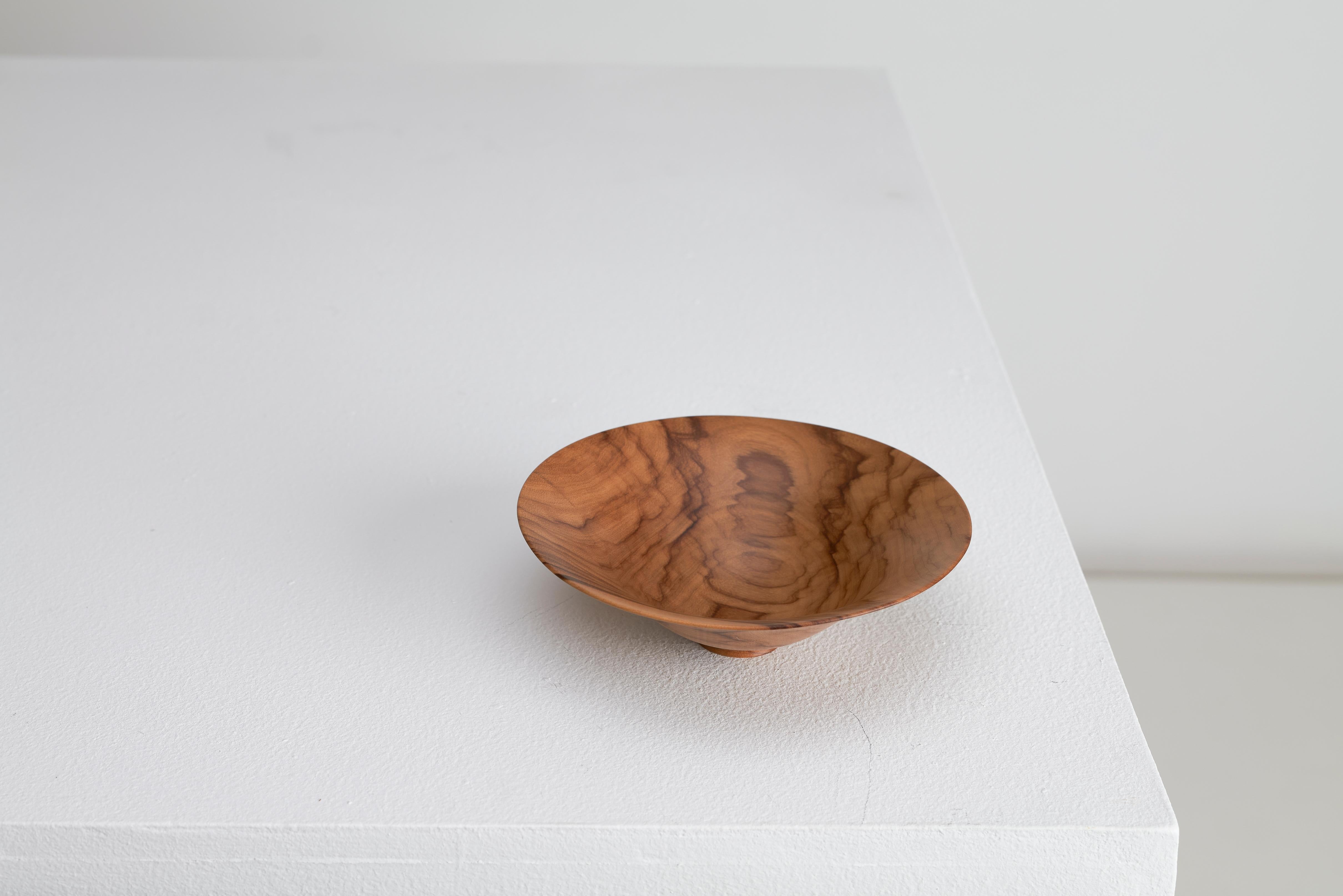 20th Century Sculptural Turned Wooden Bowl by Master Craftsman Bert Marsh 1990s