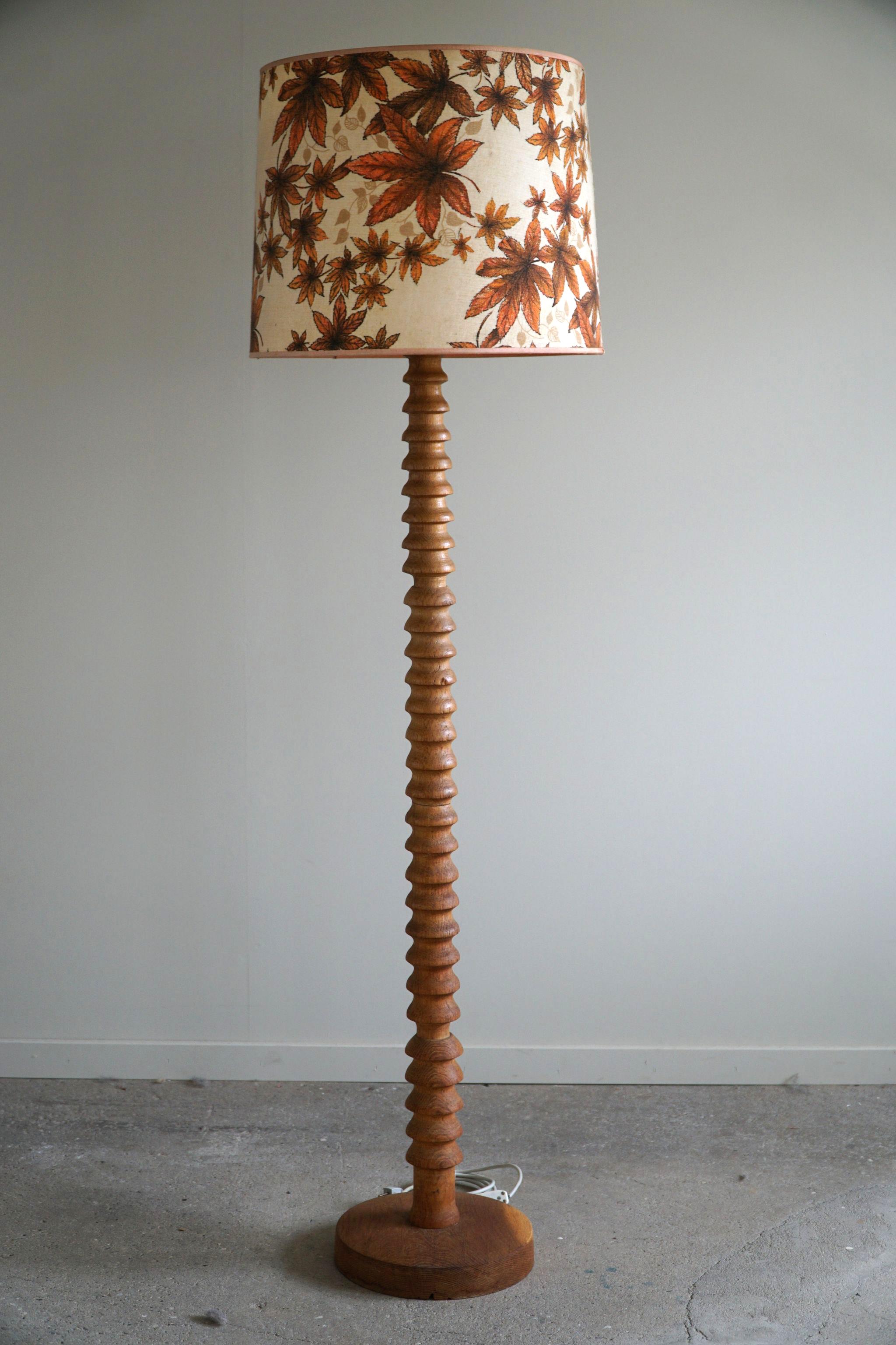 Sculptural Twisted Oak Floor Lamp, Danish Midcentury, 1950s 5