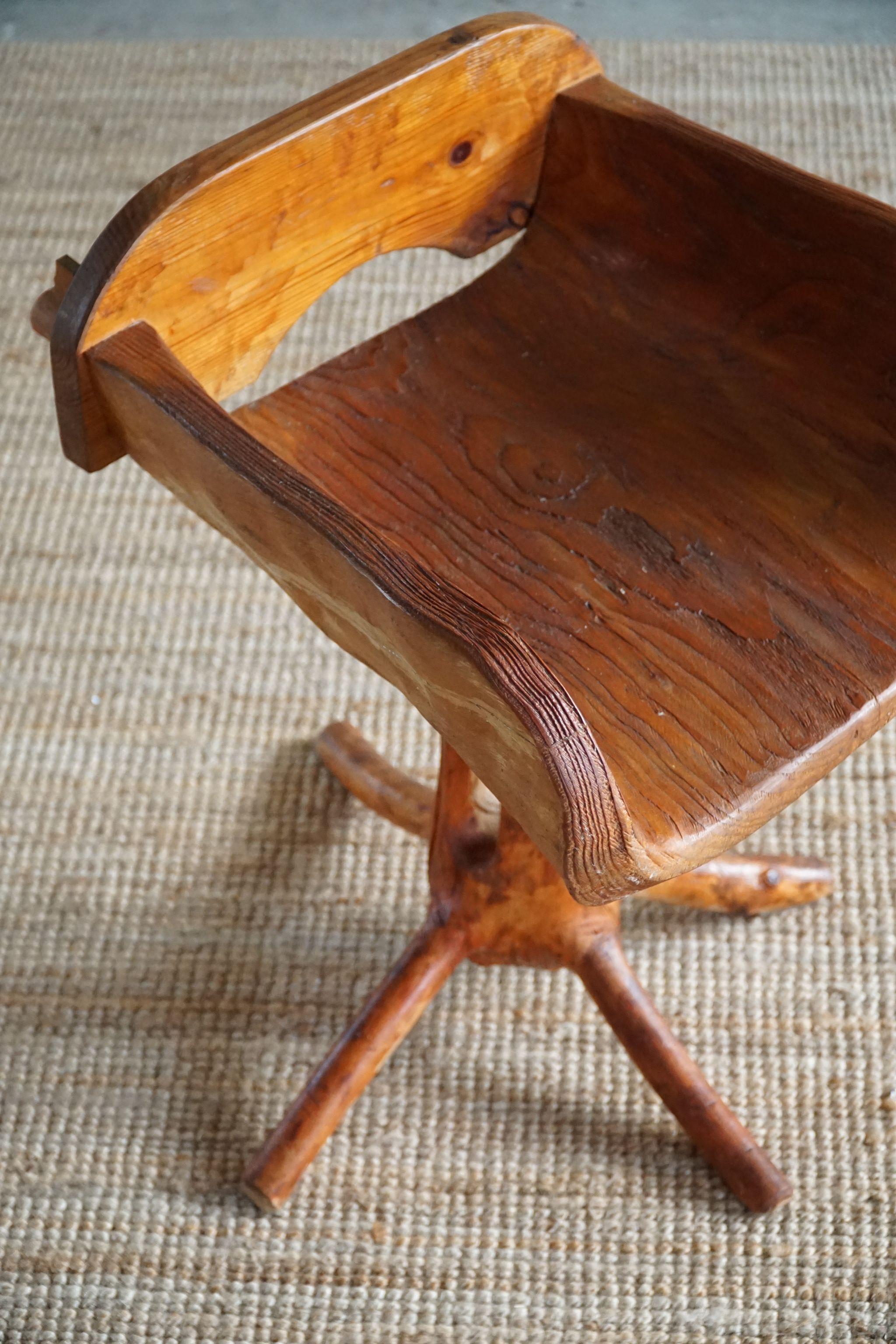 Mid-20th Century Sculptural Unique Stump Chair by Finnish Matti Martikka in Solid Pine, 1960s For Sale