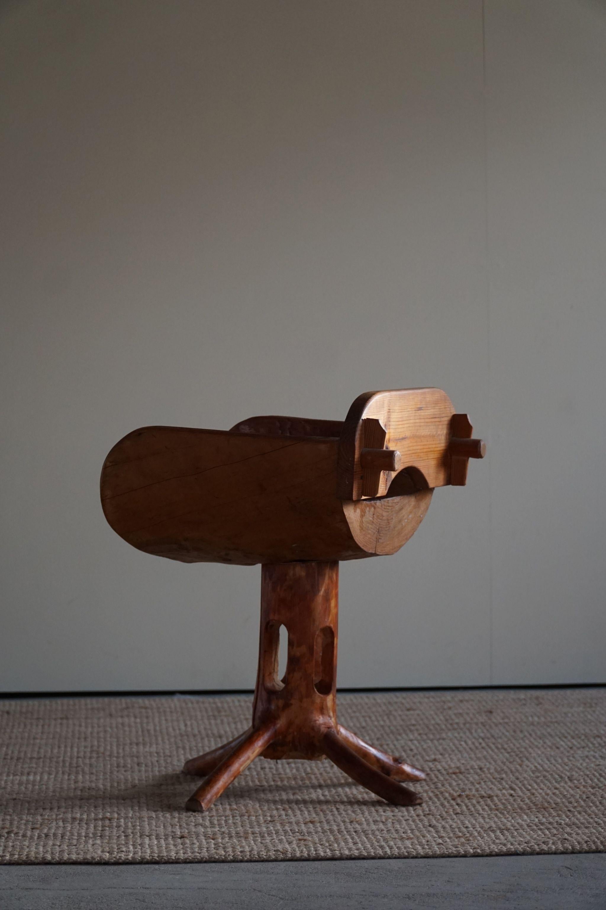 Sculptural Unique Stump Chair by Finnish Matti Martikka in Solid Pine, 1960s For Sale 2