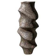 Vaso scultoreo 2 di Donatas Zukauskas