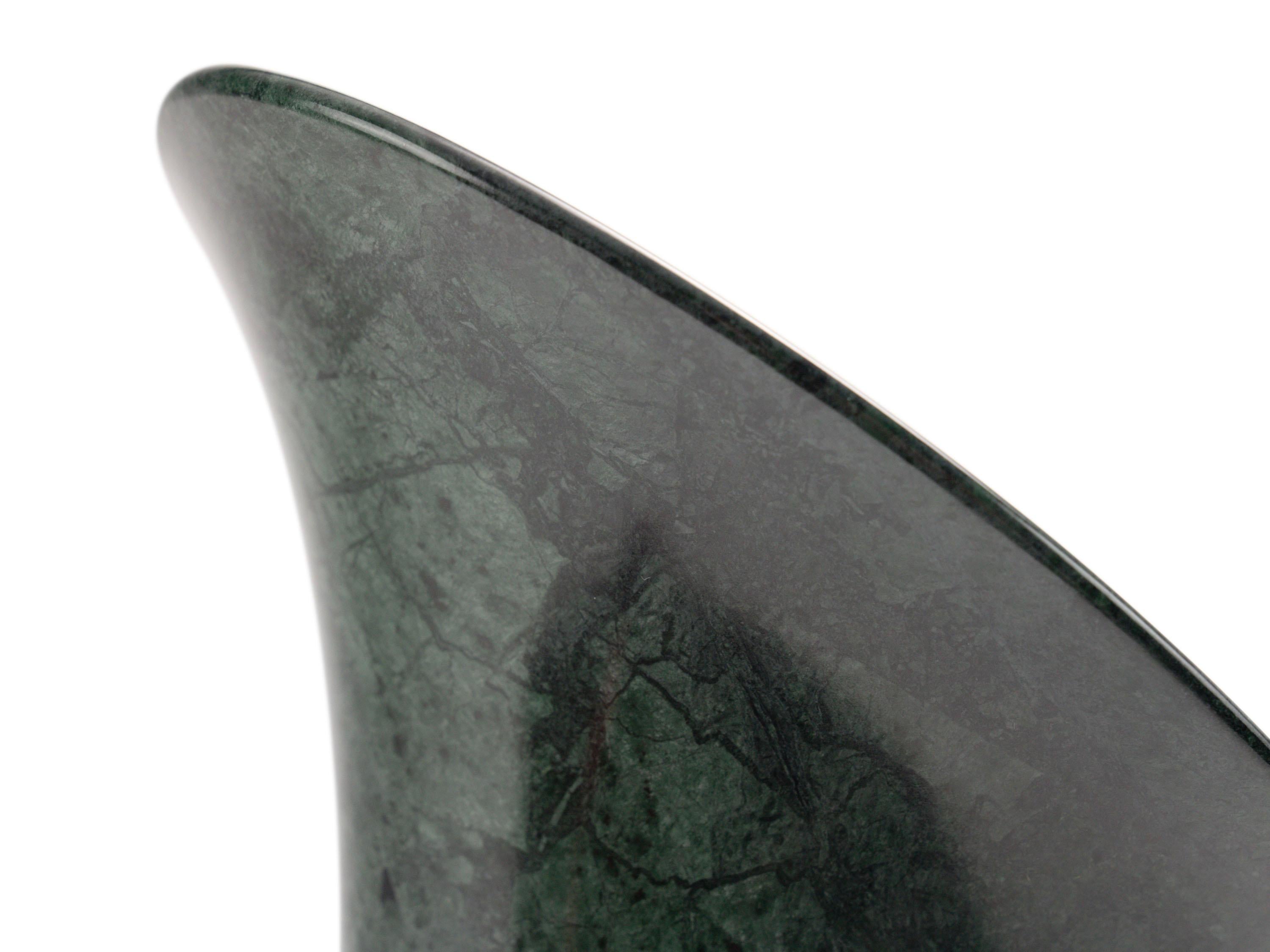 Sculptural Vase Imperial green marble Hand-sculpted Organic Shape Flower, Italy For Sale 2