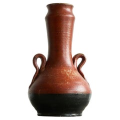 Sculptural Vase in Red and Black Pottery Early 20th Century