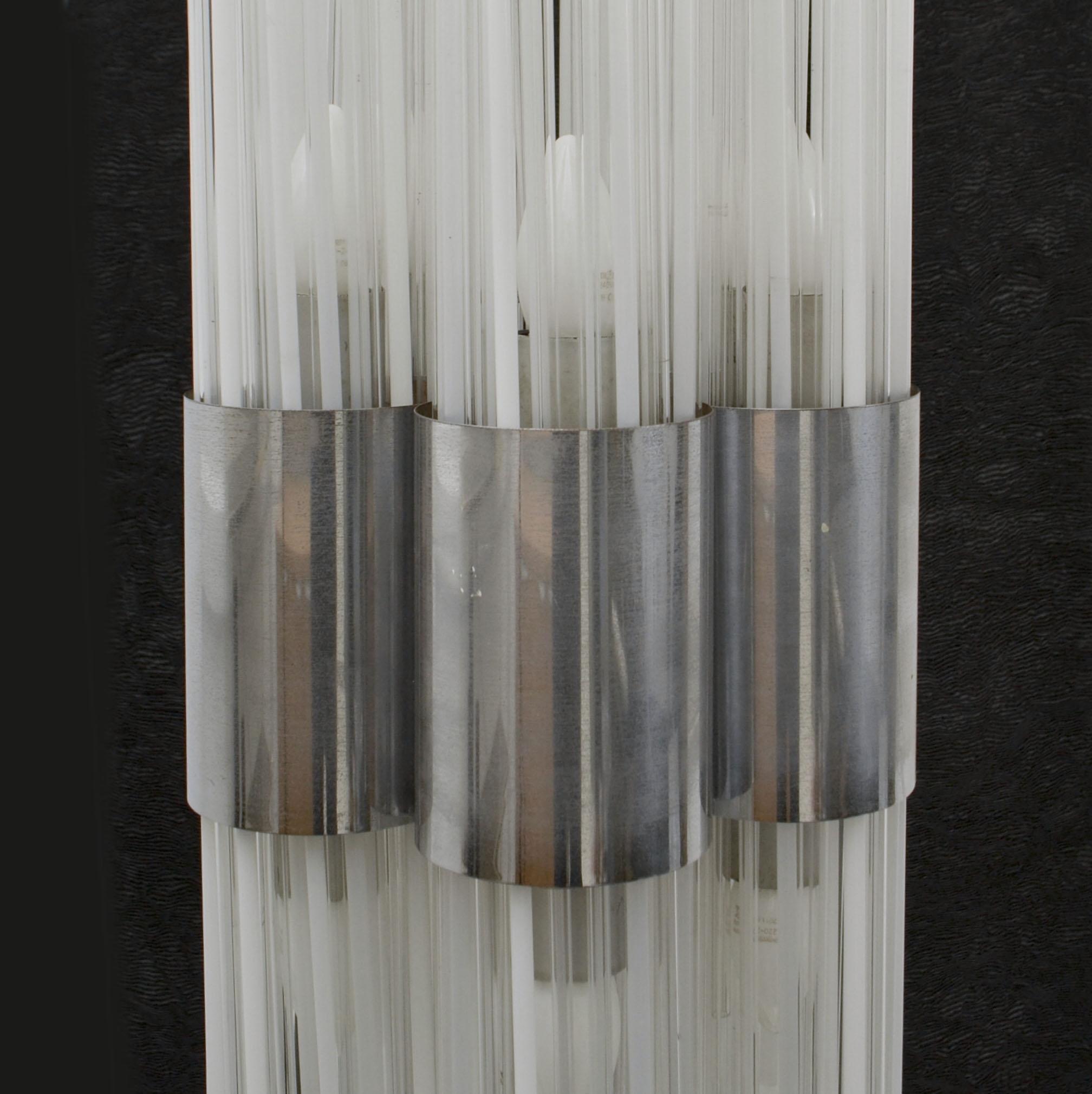 Sculptural Art Floor Lamp in Reed Glass Rods on Chrome Stand In Italy 1960's  In Good Condition For Sale In London, GB