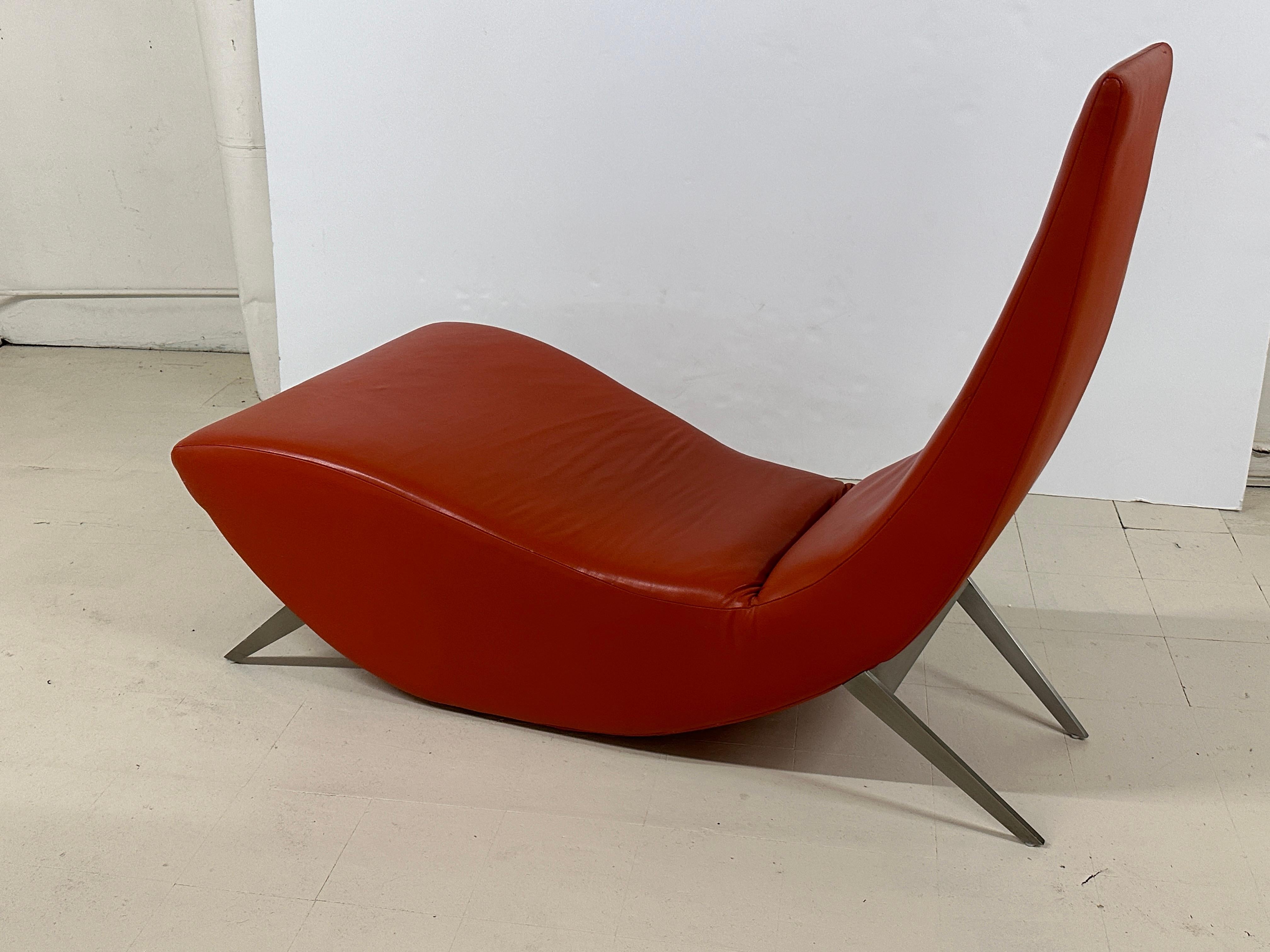 Post-Modern Sculptural Vermilion Leather Chaise Longue by Stanley Jay Freidman for Brueton For Sale