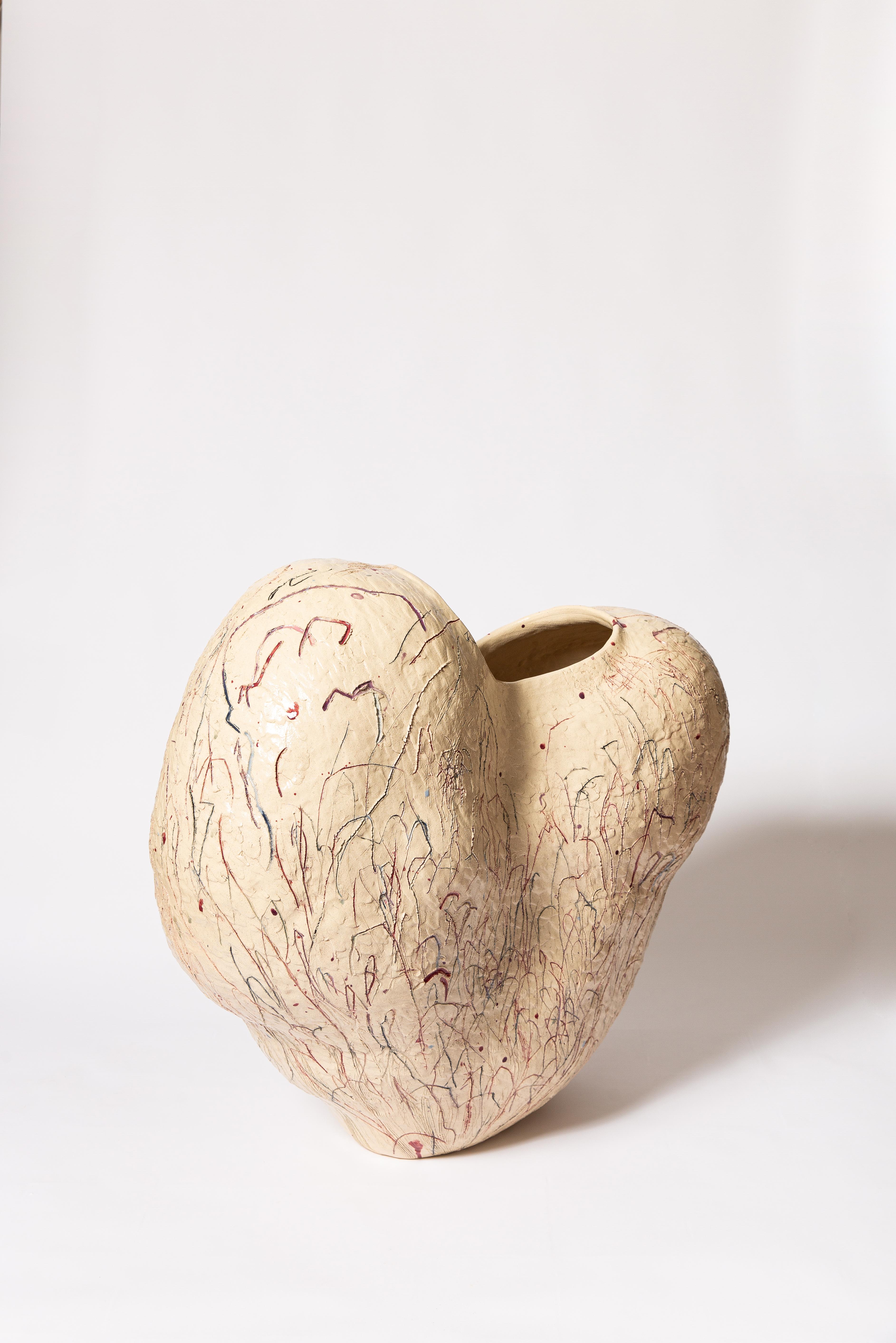 Smaltato Vaso scultoreo di Jacque Faus in vendita