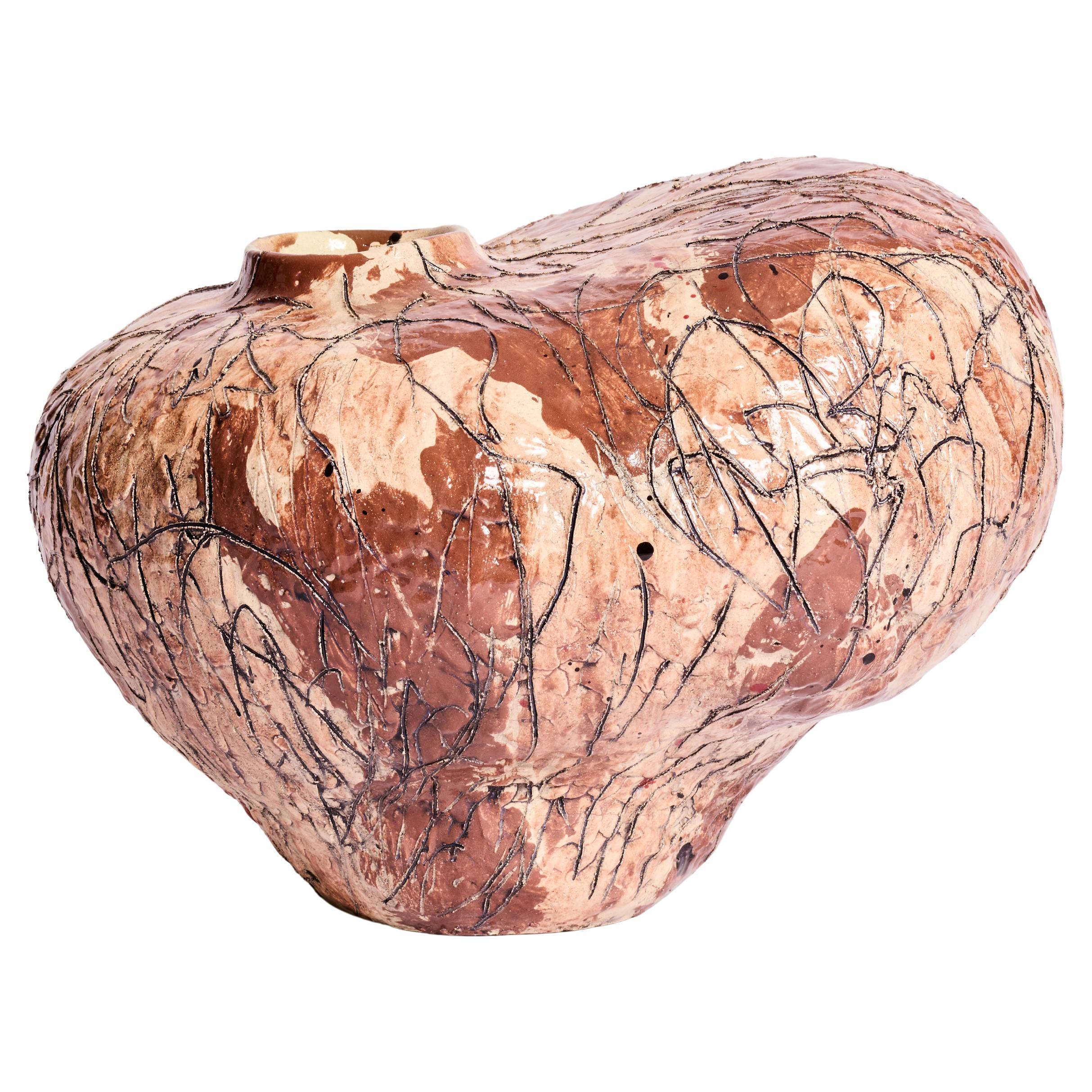 Vaso scultoreo di Jacque Faus