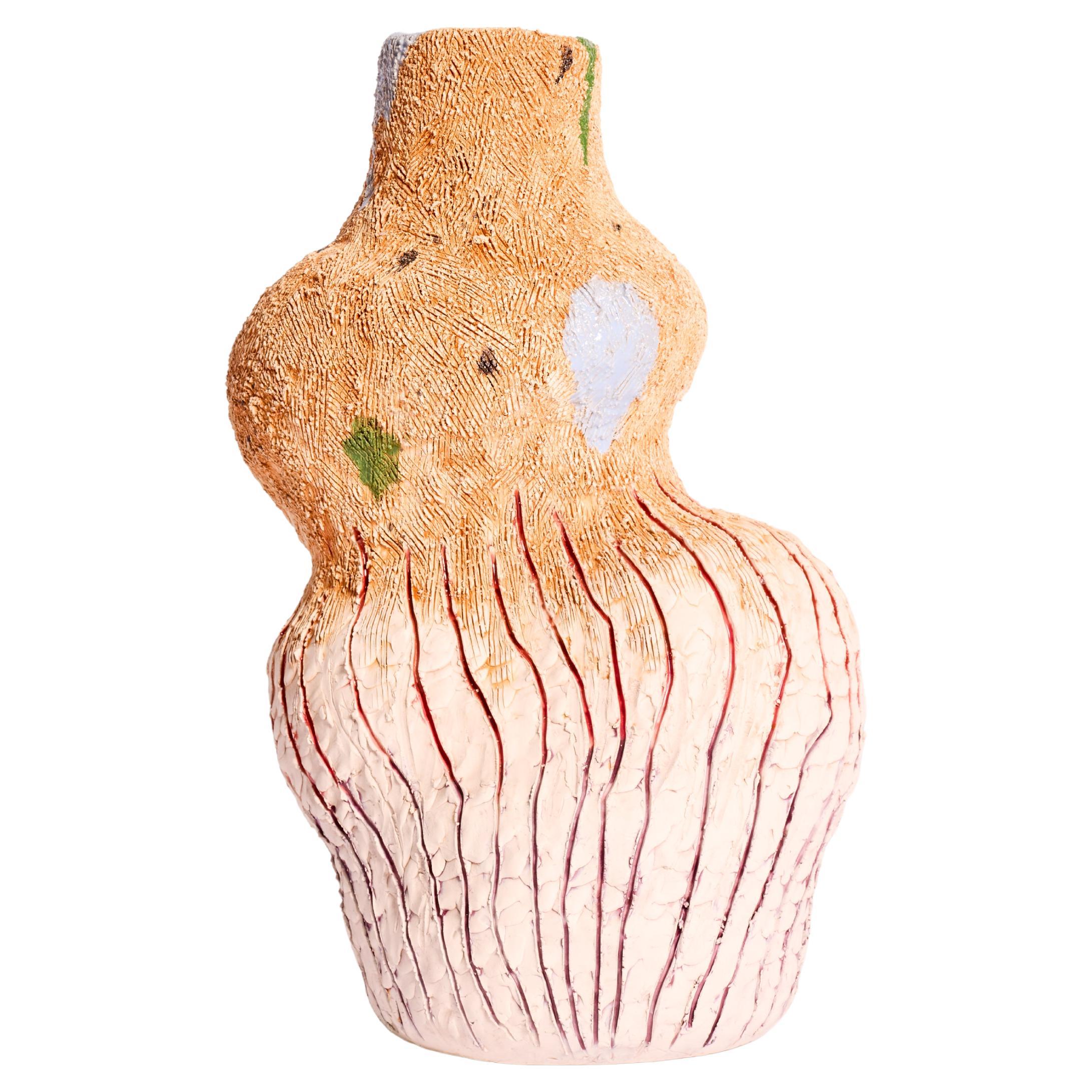 Vaso scultoreo di Jacque Faus