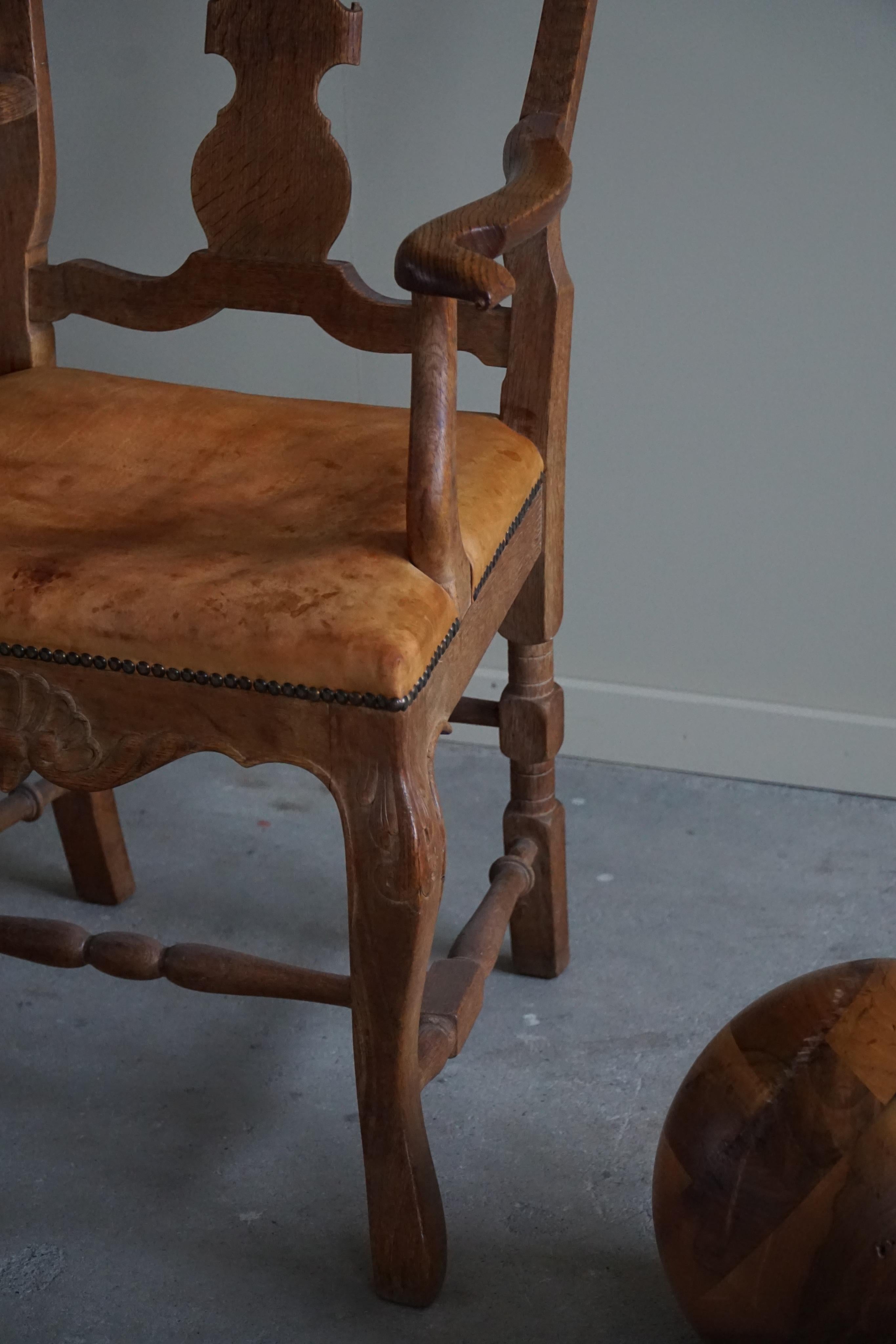 Hand-Crafted  Sculptural Vintage Armchair in Oak and Leather, Danish Modern, 1940s For Sale