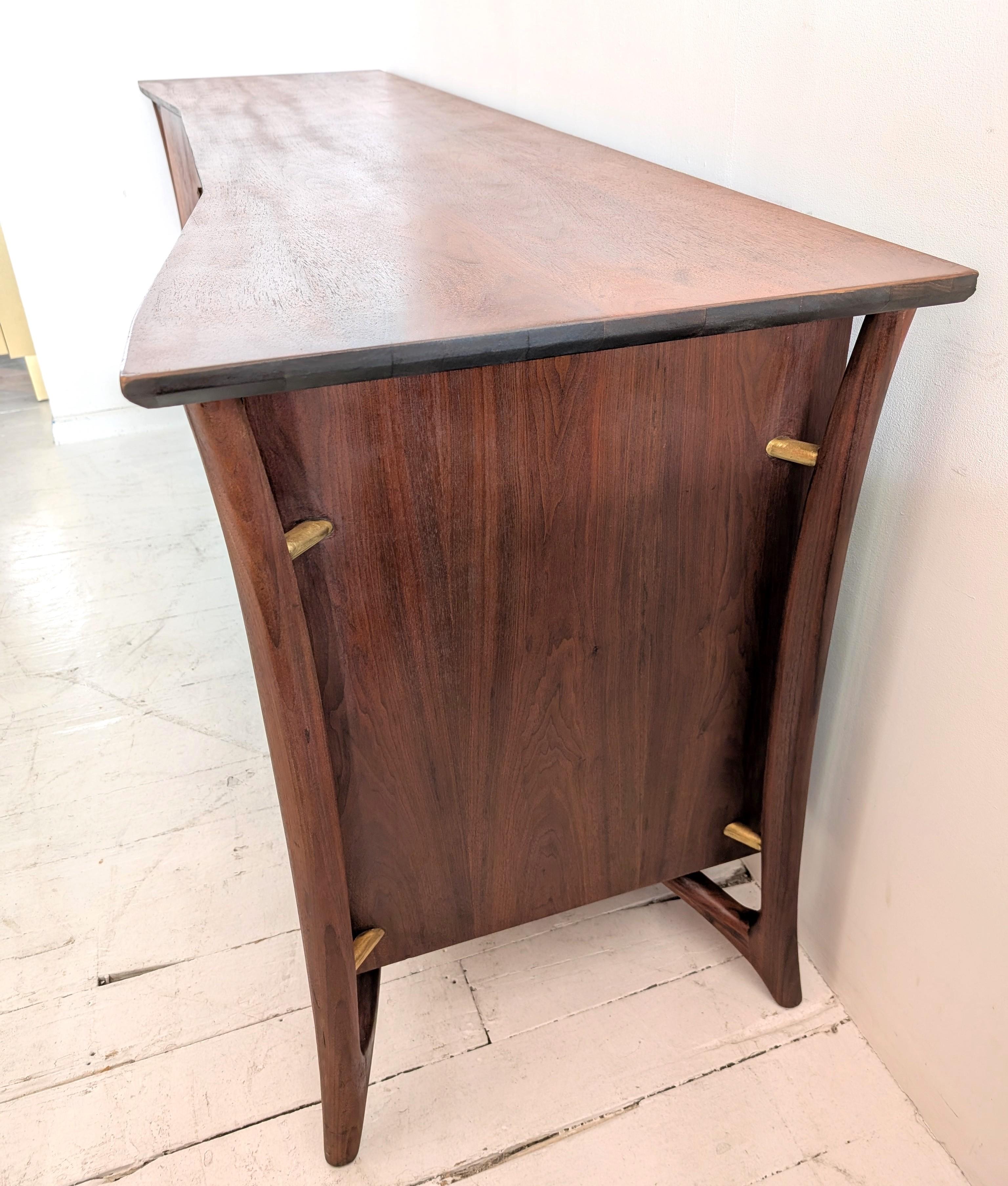 Sculptural vintage Danish midcentury walnut sideboard by Piet Hein, 1960s For Sale 1