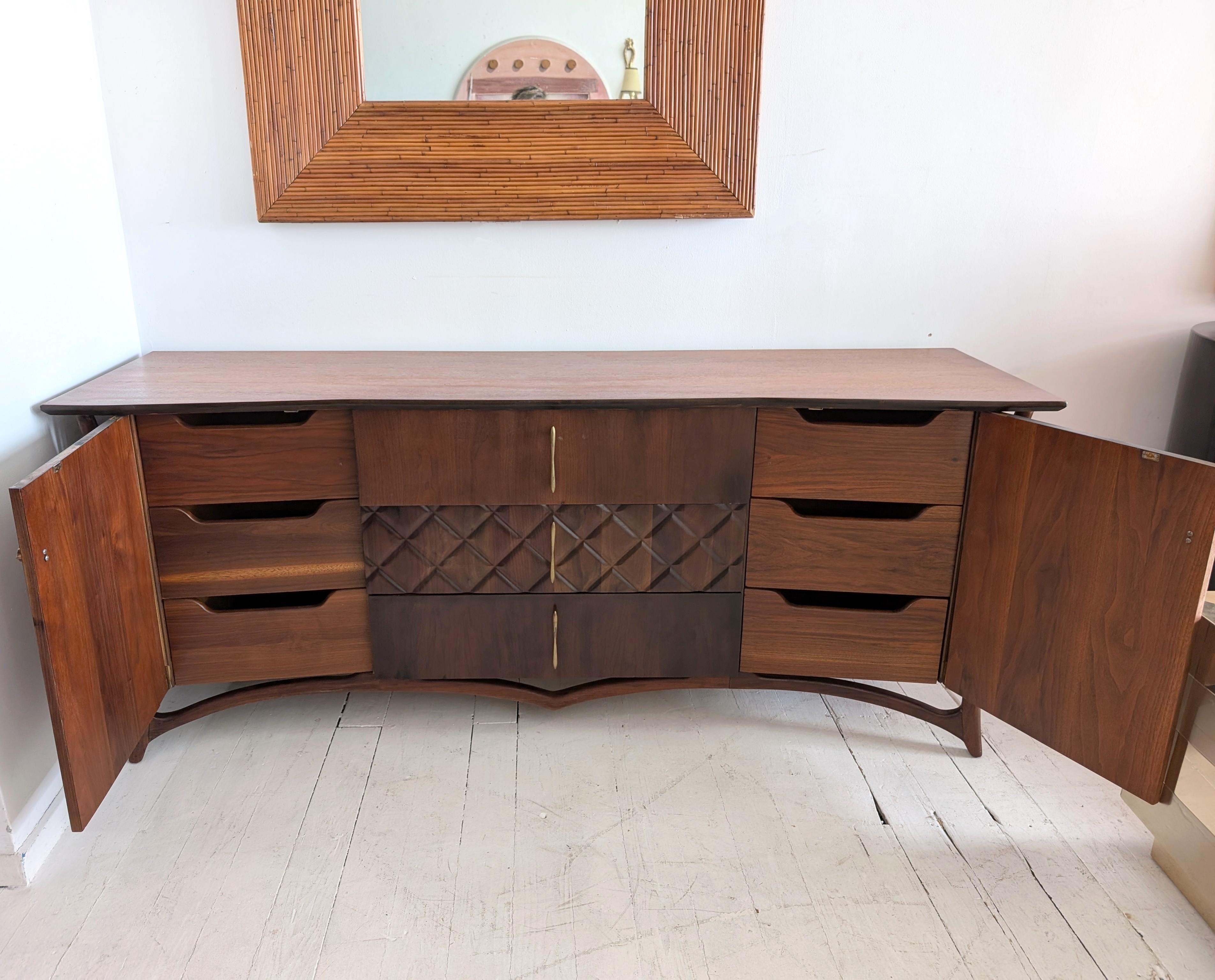 Sculptural vintage Danish midcentury walnut sideboard by Piet Hein, 1960s For Sale 2