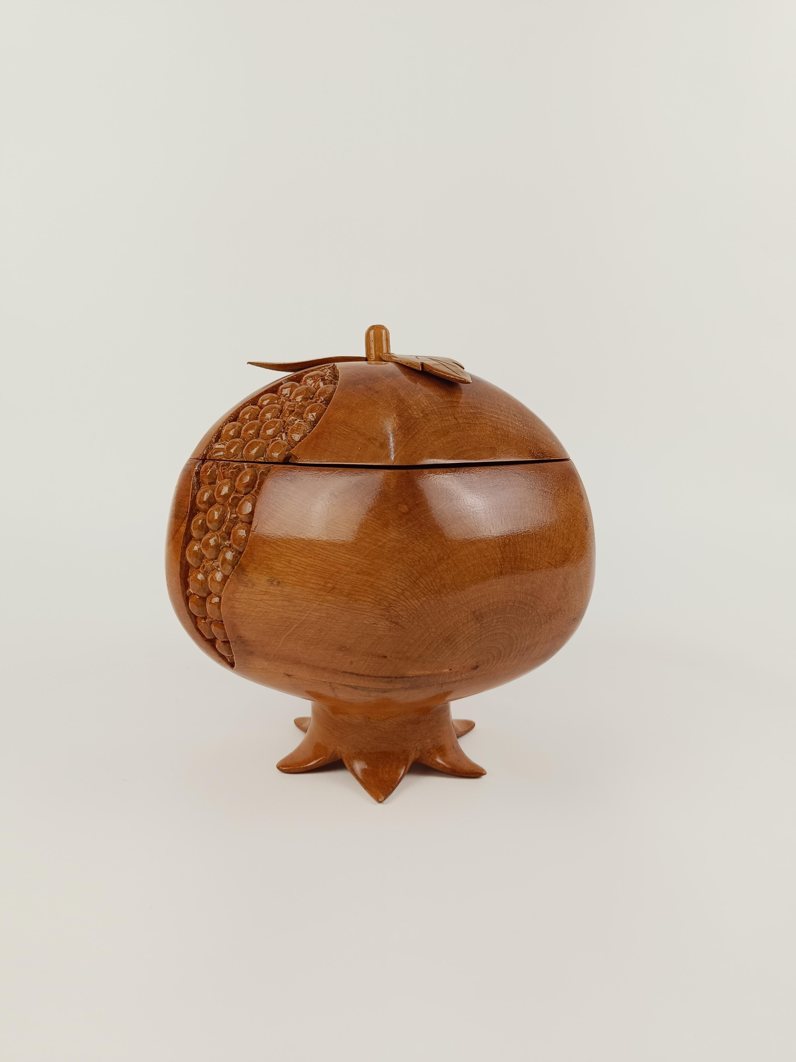 Maple Sculptural Vintage Ice Bucket in maple wood carved in the shape of a pomegranate For Sale