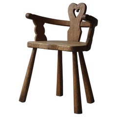 Sculptural Antique Primitive Heart Chair in Solid Oak, Early 20th Century