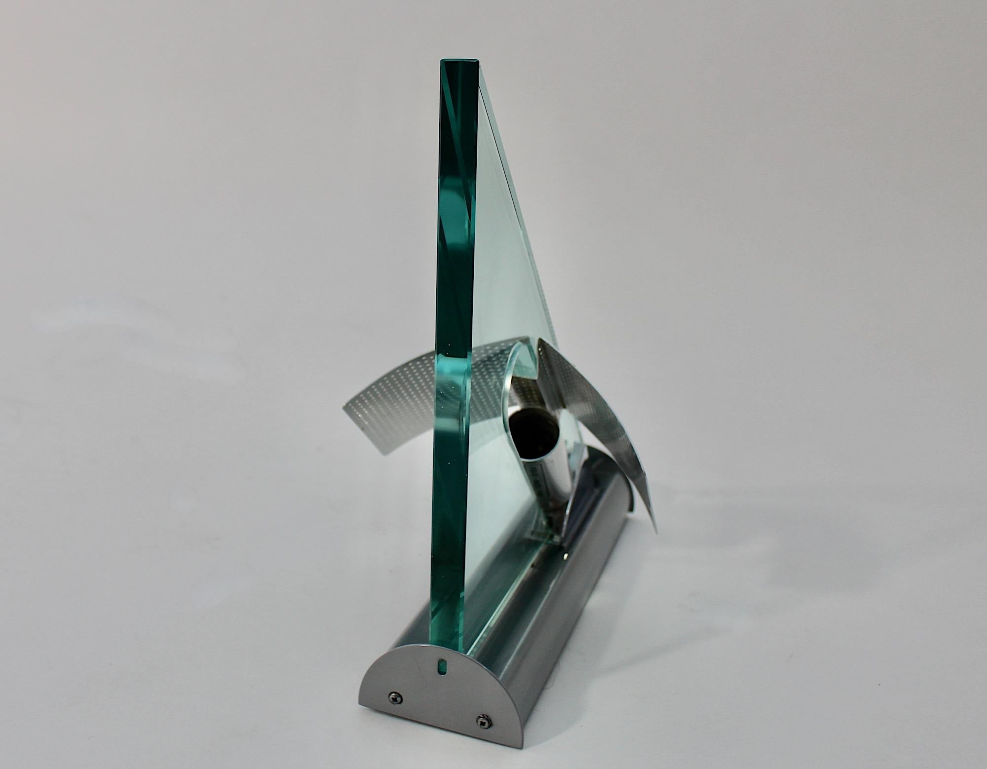 Lámpara escultural vintage triangular Icaro Carlo Forcolini 1984 Italia Metal en venta