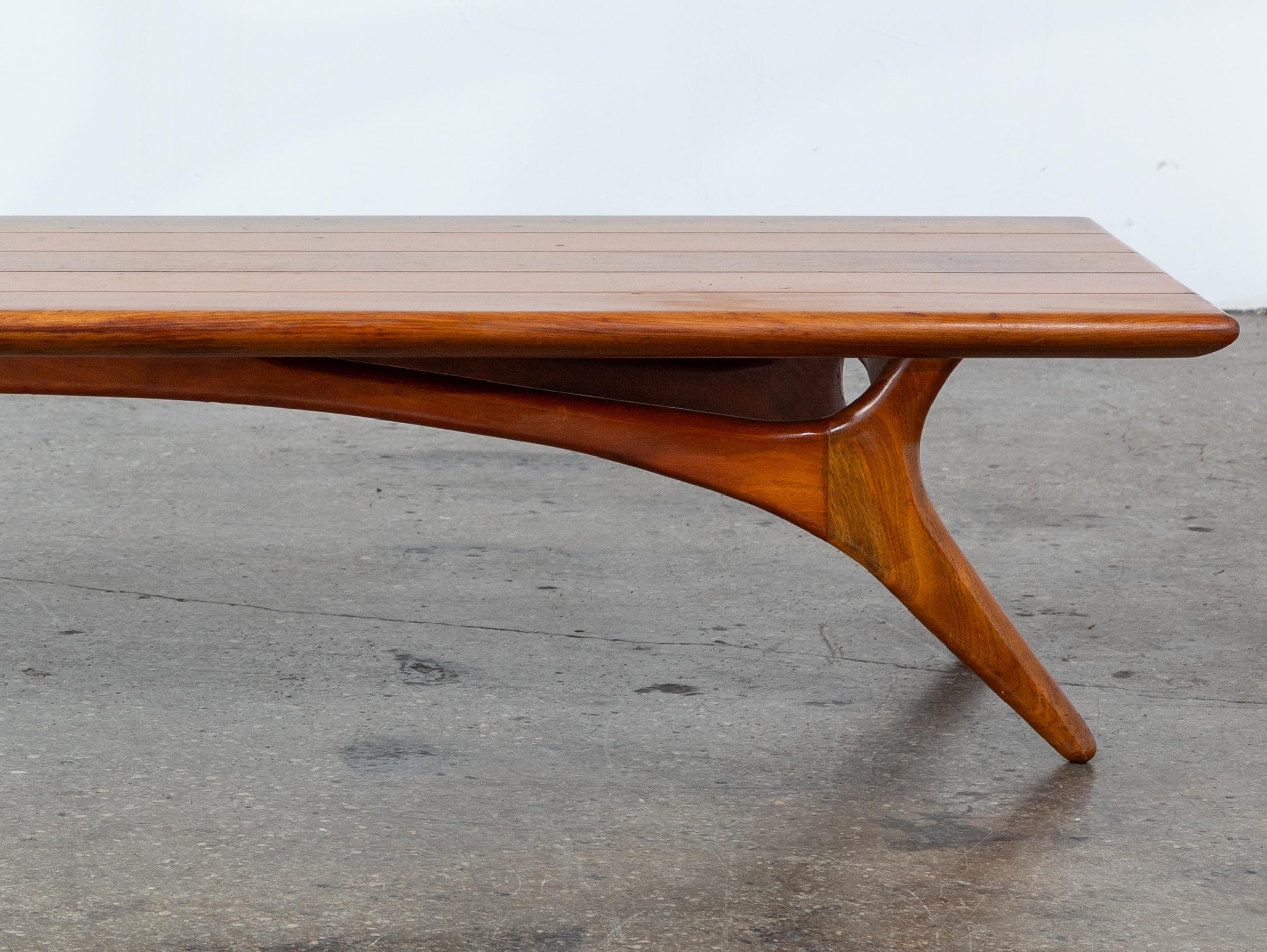 Américain Table basse ou banc sculptural de Vladimir Kagan pour Grosfeld House en vente