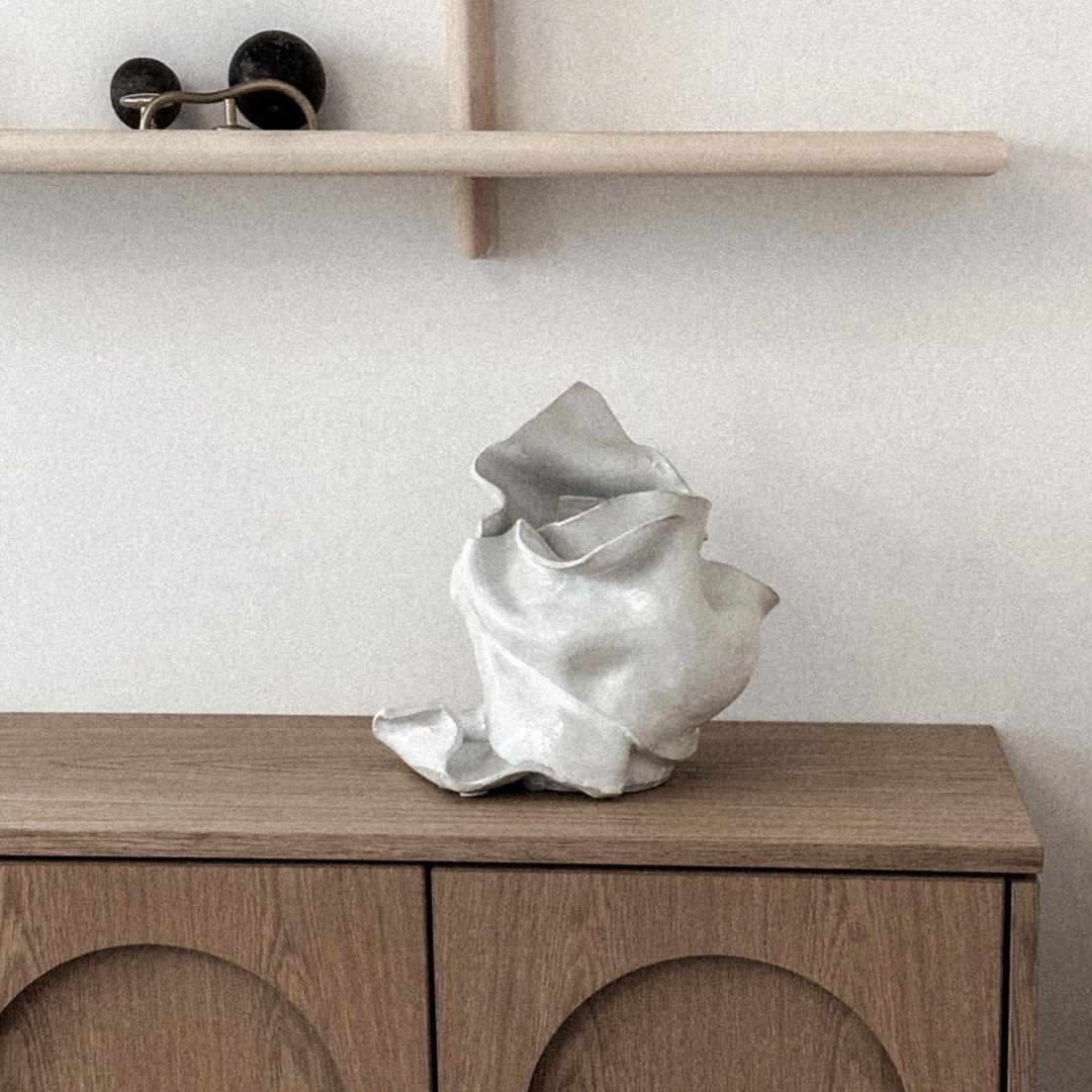 Post-Modern Sculptural Wall Vase I by Alexandra Madirazza For Sale