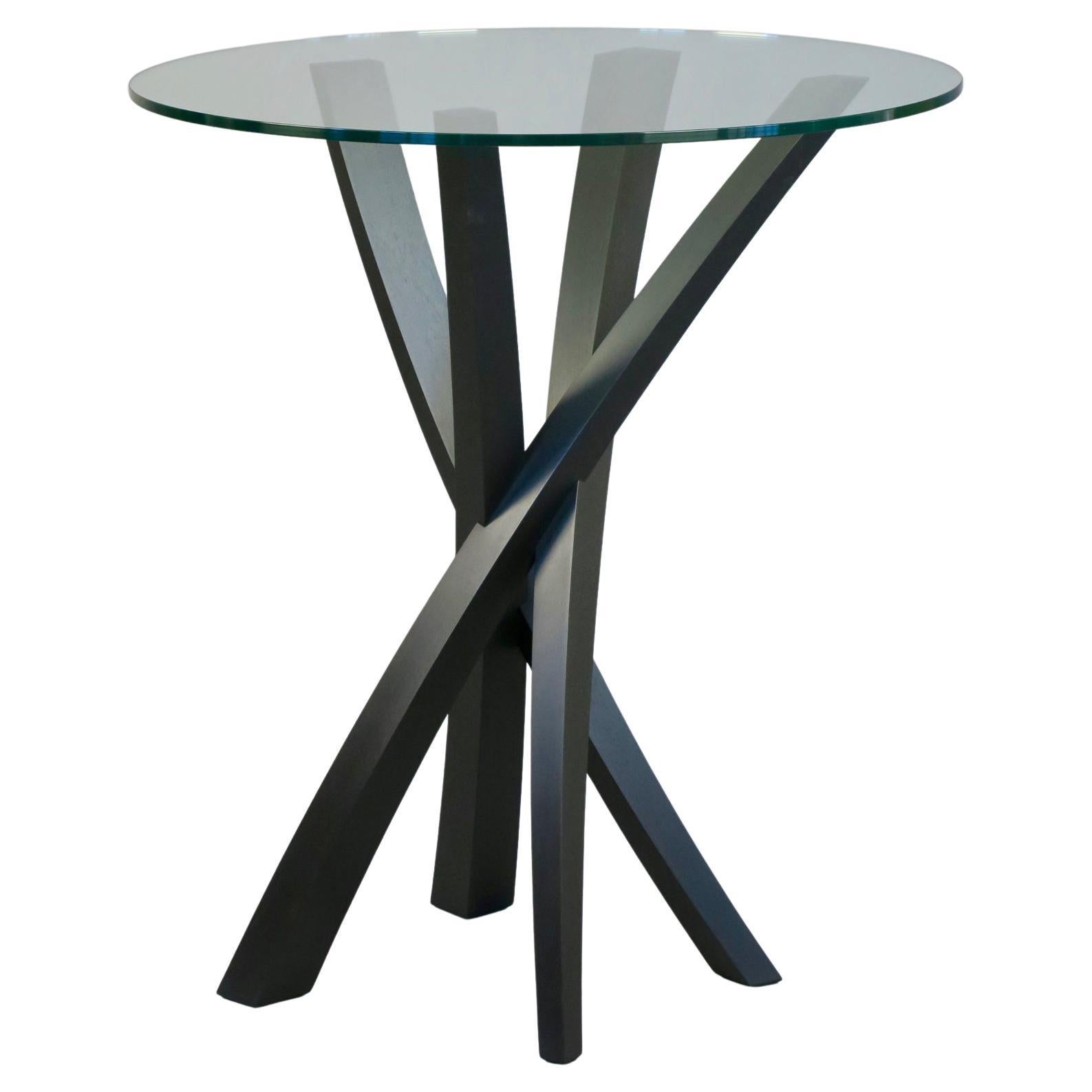 Table d'appoint sculpturale en noyer et verre de Thomas Throop/Noir Creek Designs en vente