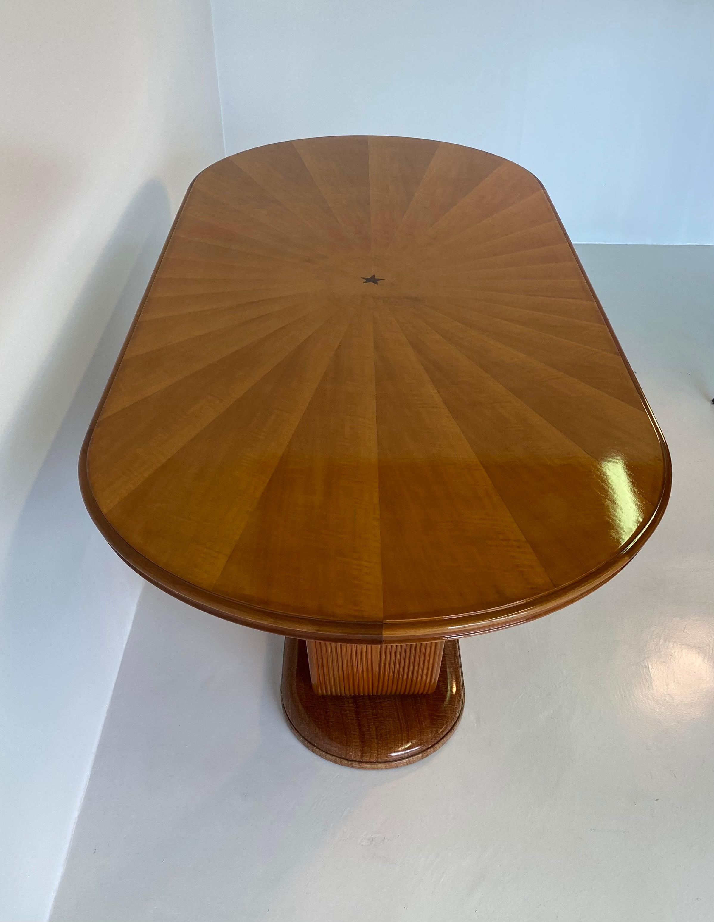 Sculptural Walnut and Marble Dining Table, 1940s In Good Condition In Meda, MB