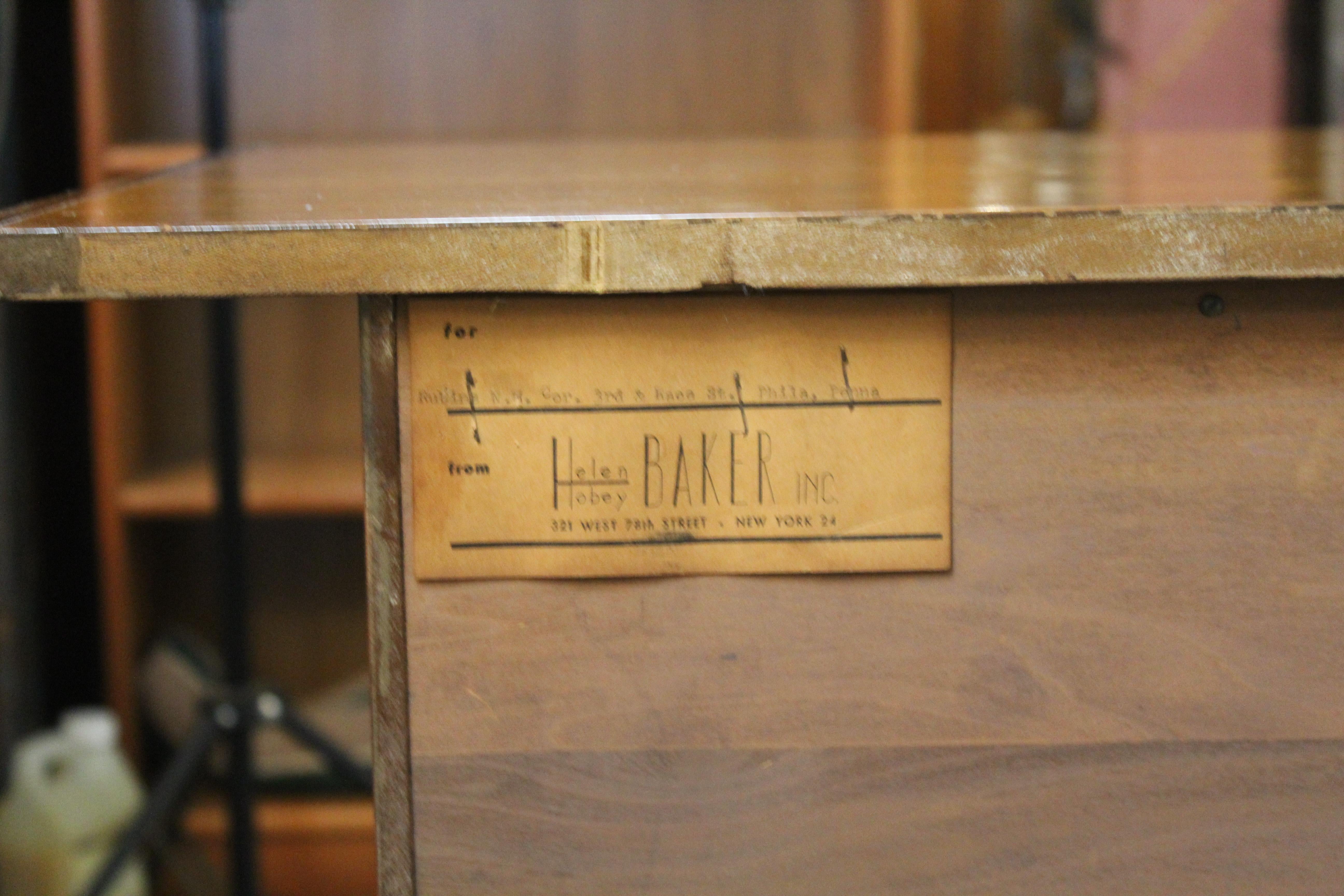 Credenza scultorea in noce e bronzo di Helen Hobey Baker Inc. in vendita 3