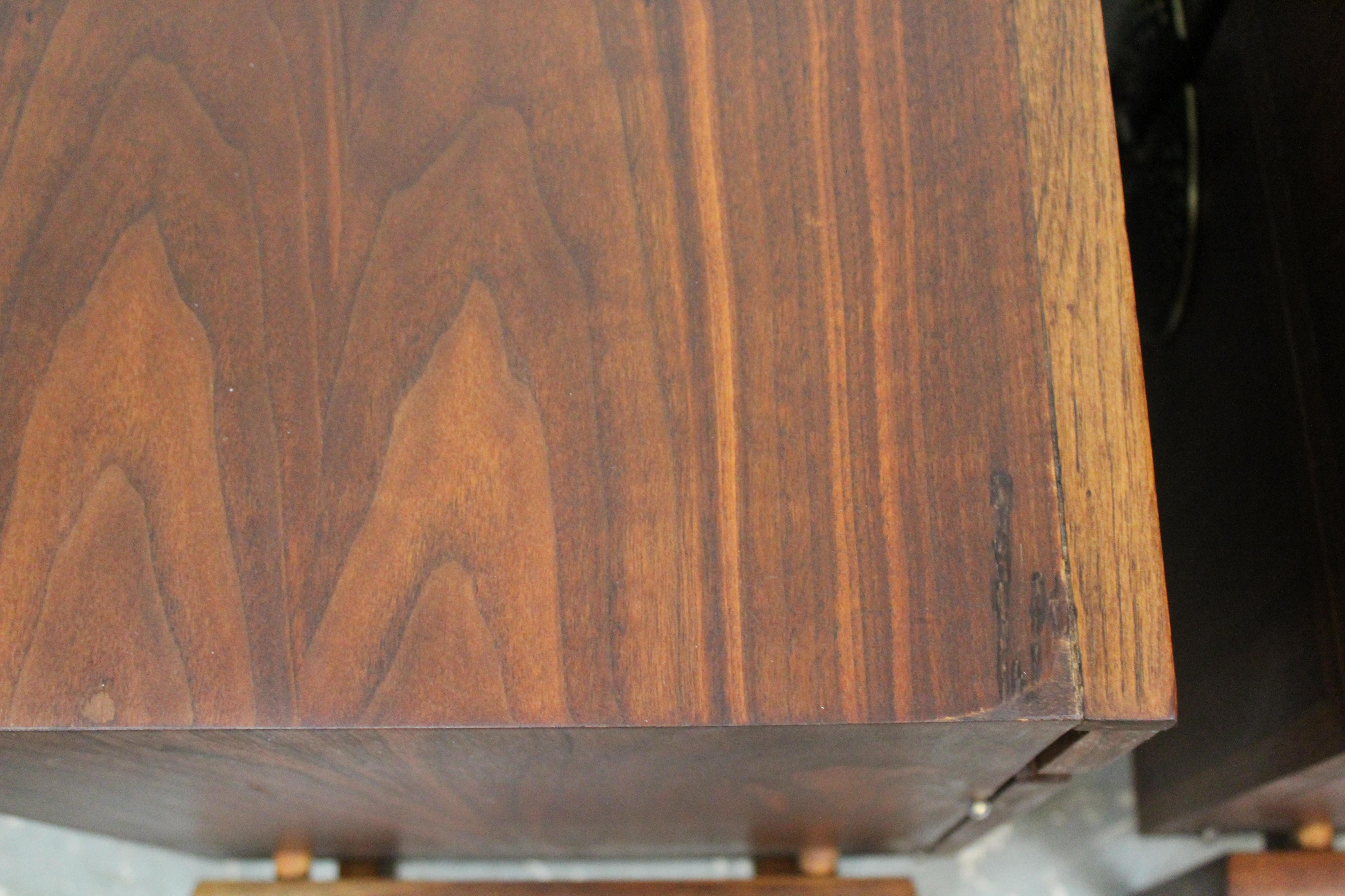 Sculptural Walnut & Bronze Nightstands by Helen Hobey Baker Inc. For Sale 5
