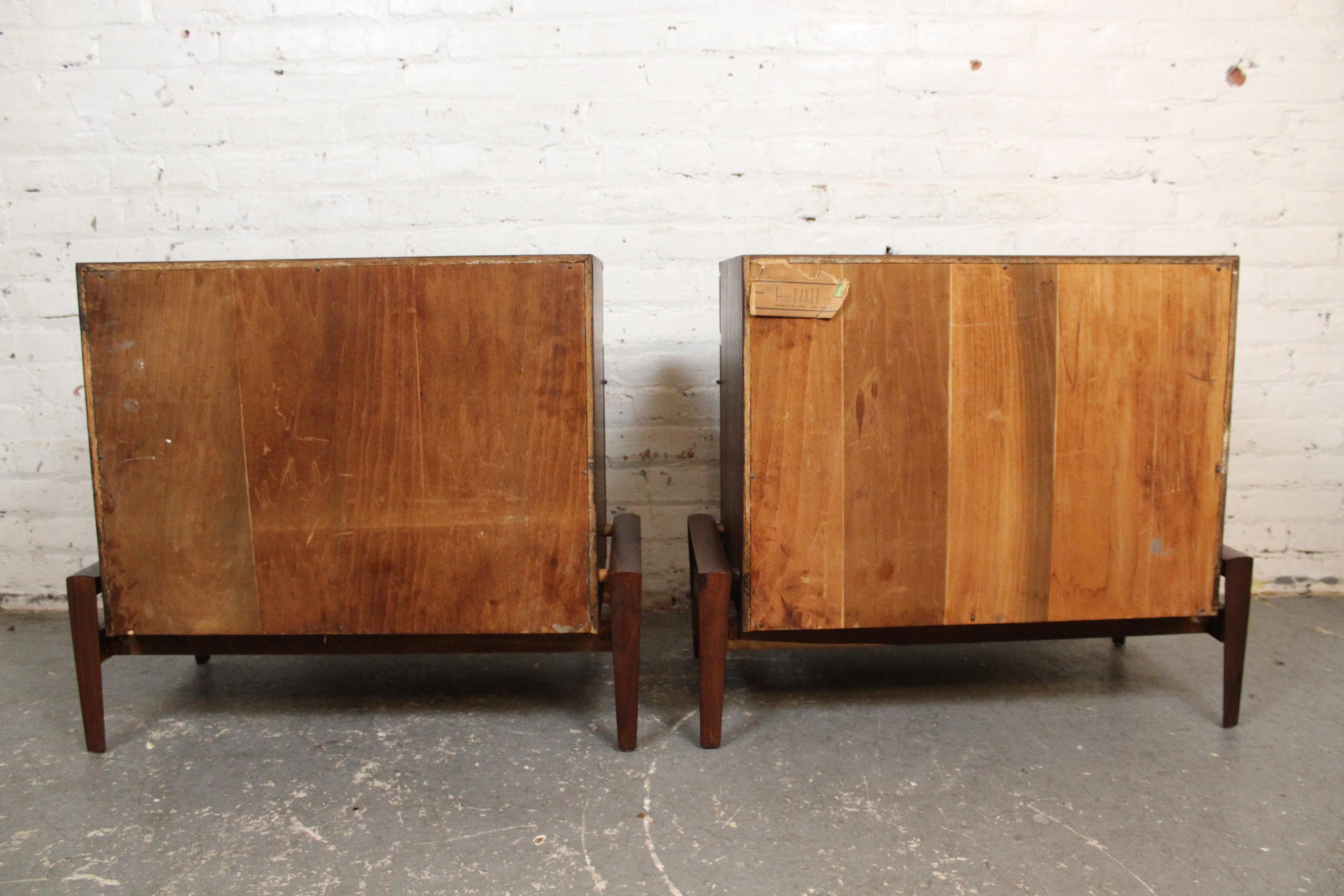 Sculptural Walnut & Bronze Nightstands by Helen Hobey Baker Inc. In Good Condition For Sale In Brooklyn, NY