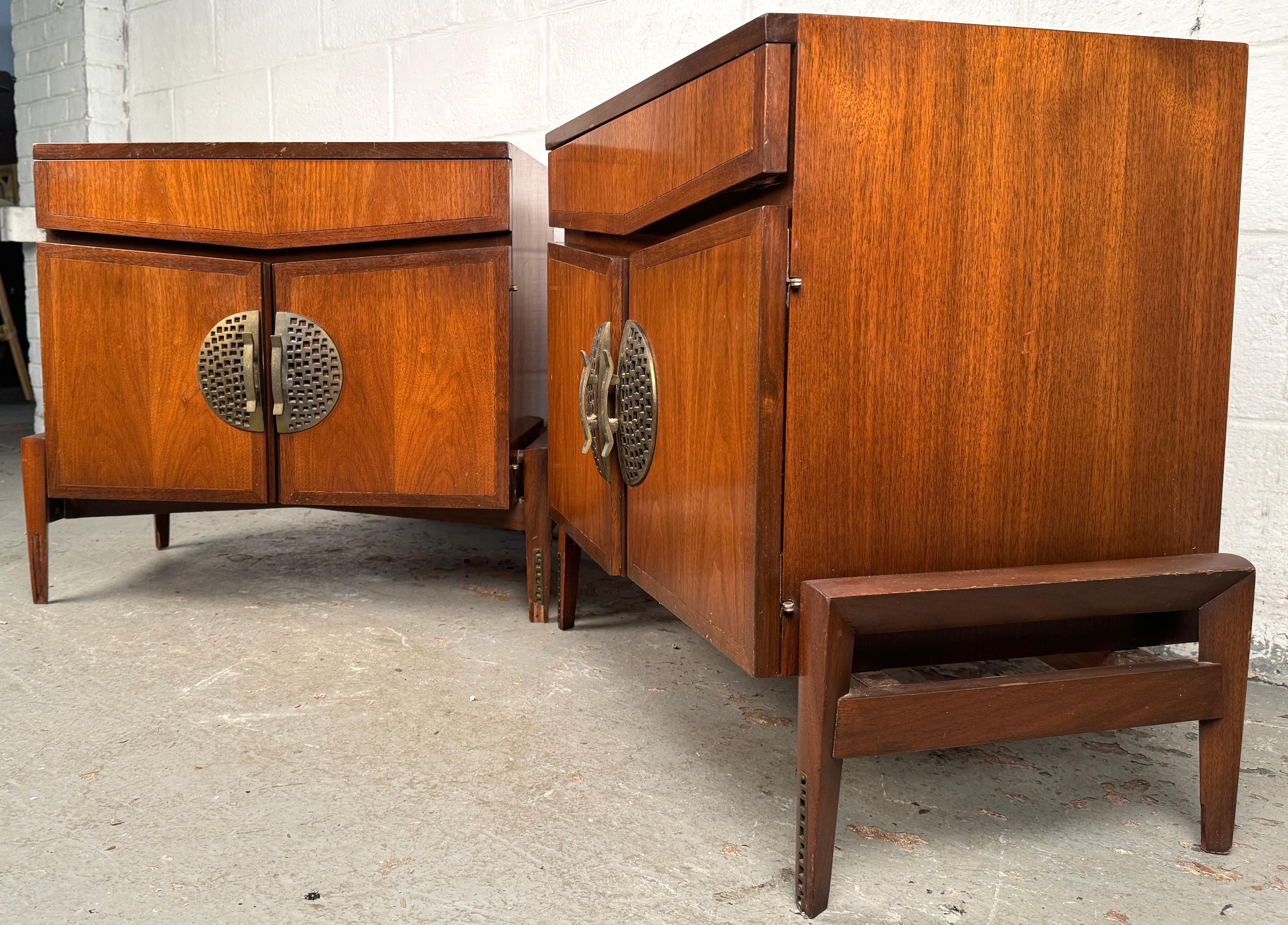 20th Century Sculptural Walnut & Bronze Nightstands by Helen Hobey for Baker Inc. For Sale