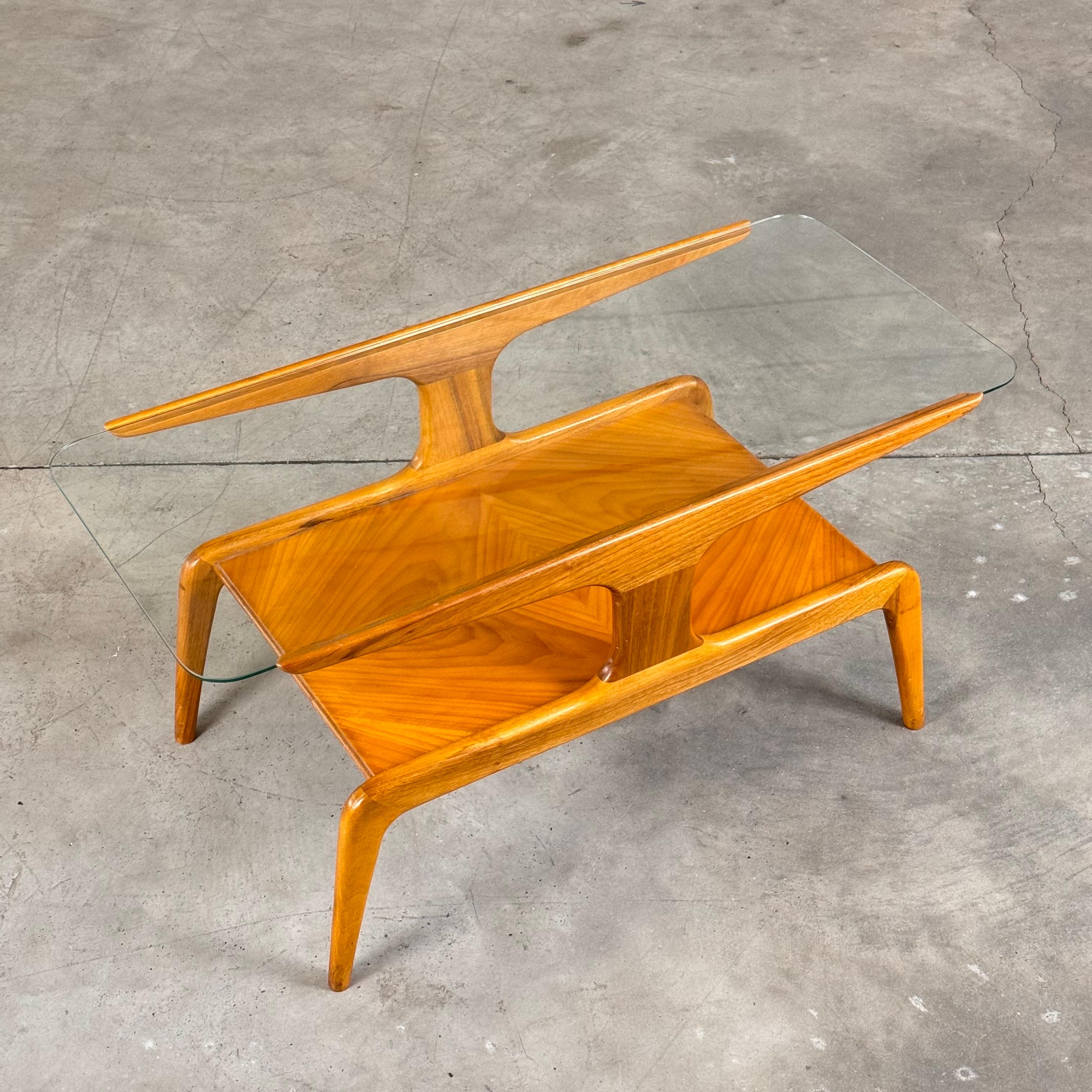 Sculptural Walnut Coffee Table by Gio Ponti for Domus Nova, Italy, 1950s For Sale 8