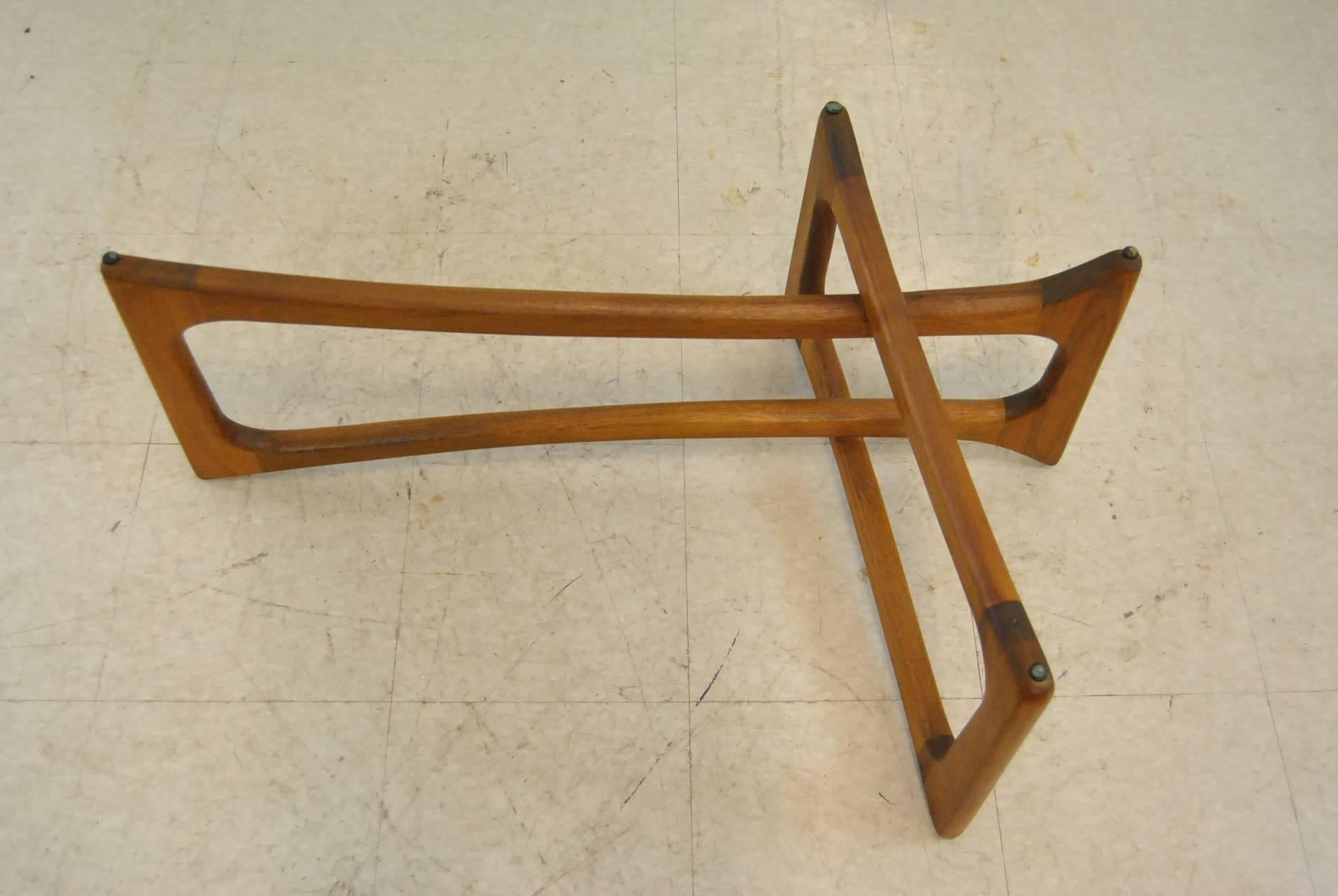 20th Century Sculptural Walnut Dog Bone Coffee Table by Adrian Pearsall