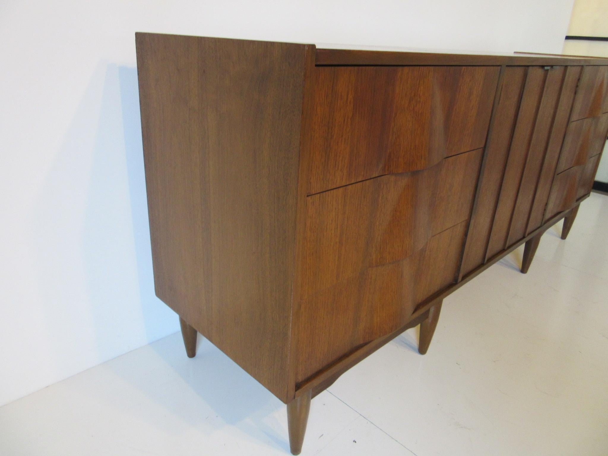 American Sculptural Walnut Dresser or Chest in the Style of Henry P. Glass