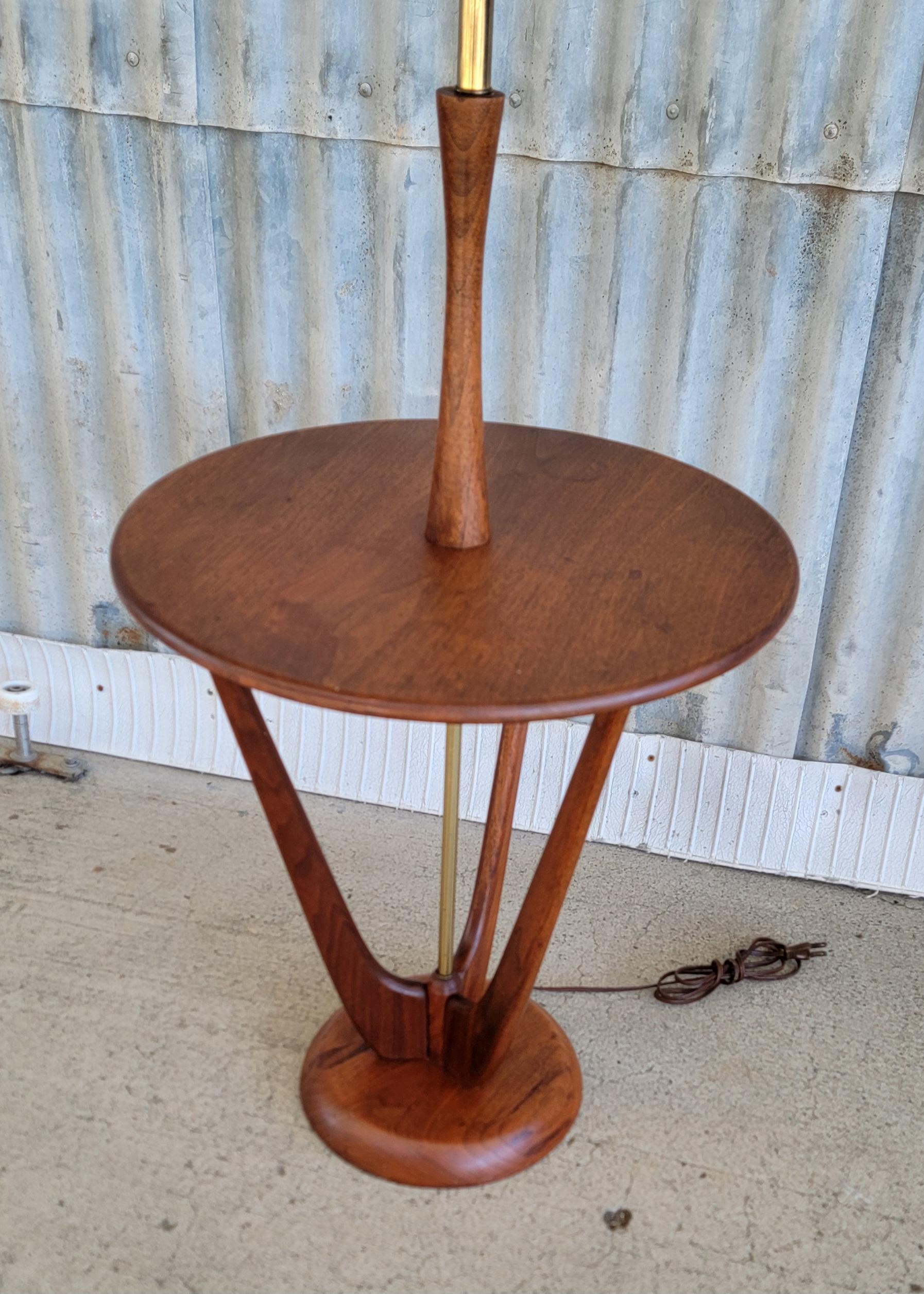 American Sculptural Walnut Floor Lamp Manner of Modeline For Sale