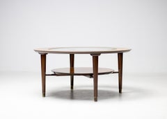 Table basse sculpturale en noyer et verre, Italie, 1950